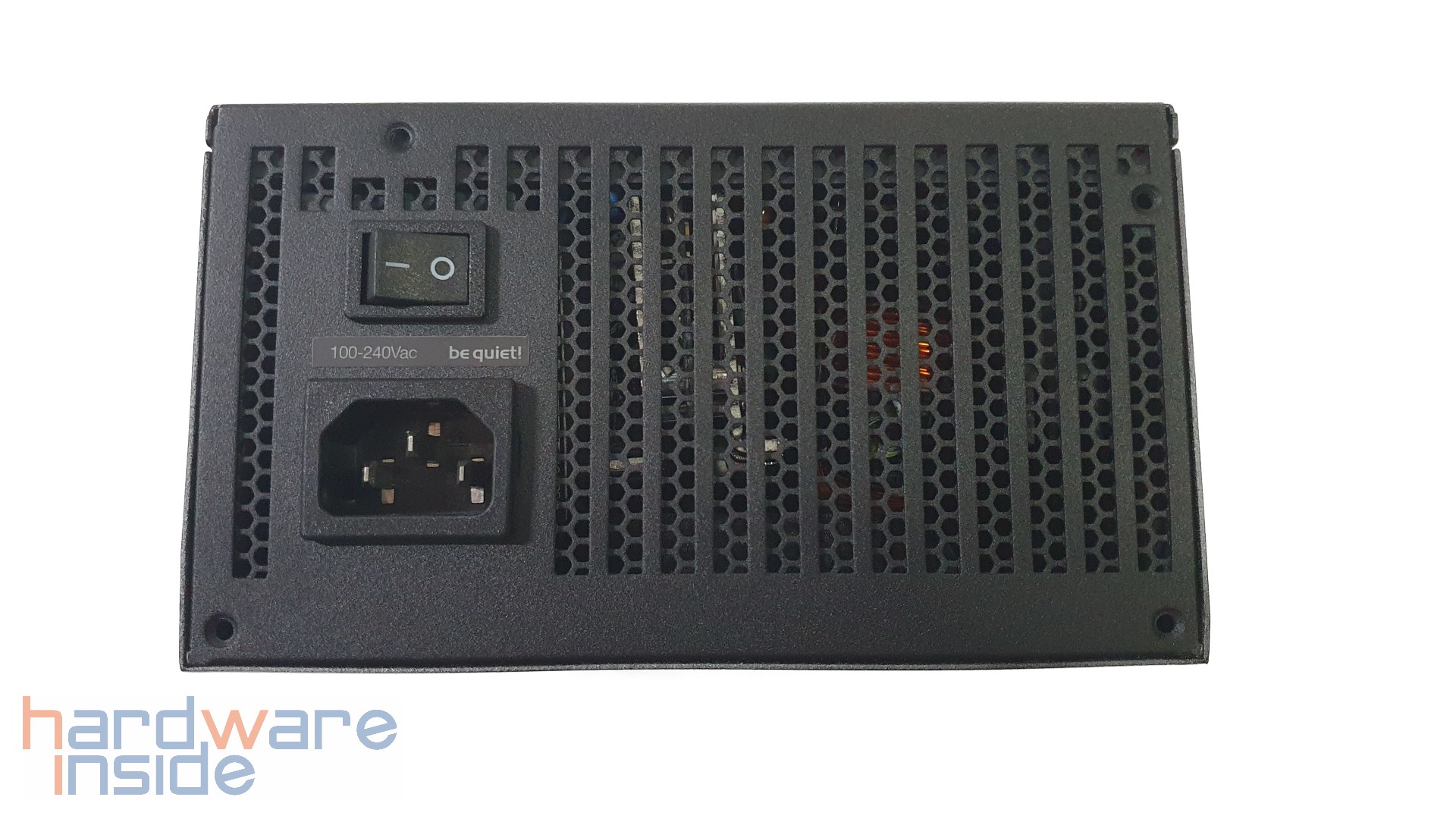 be_quiet_dark_power_13_netzteil_hinten.jpg