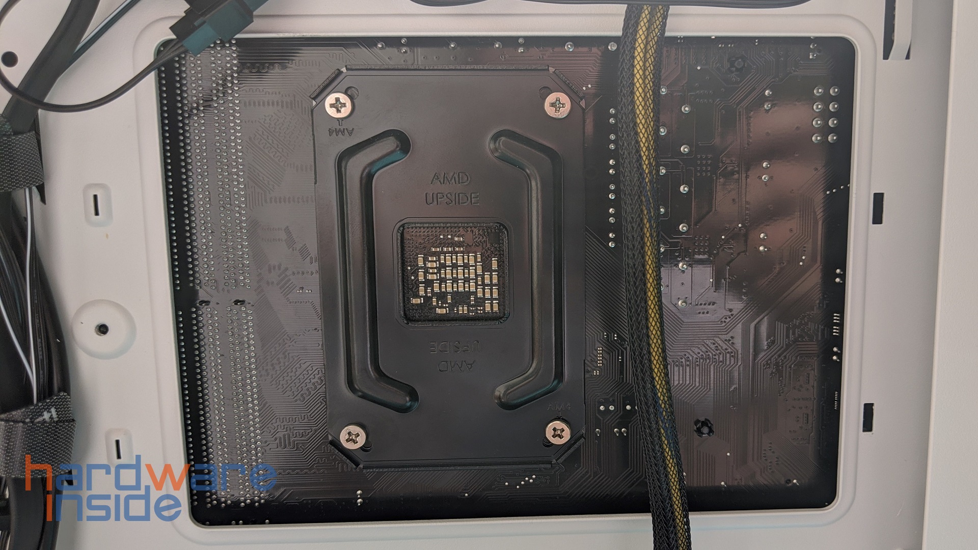 bequiet!_shadow_rock_slim_backplate (1).jpg