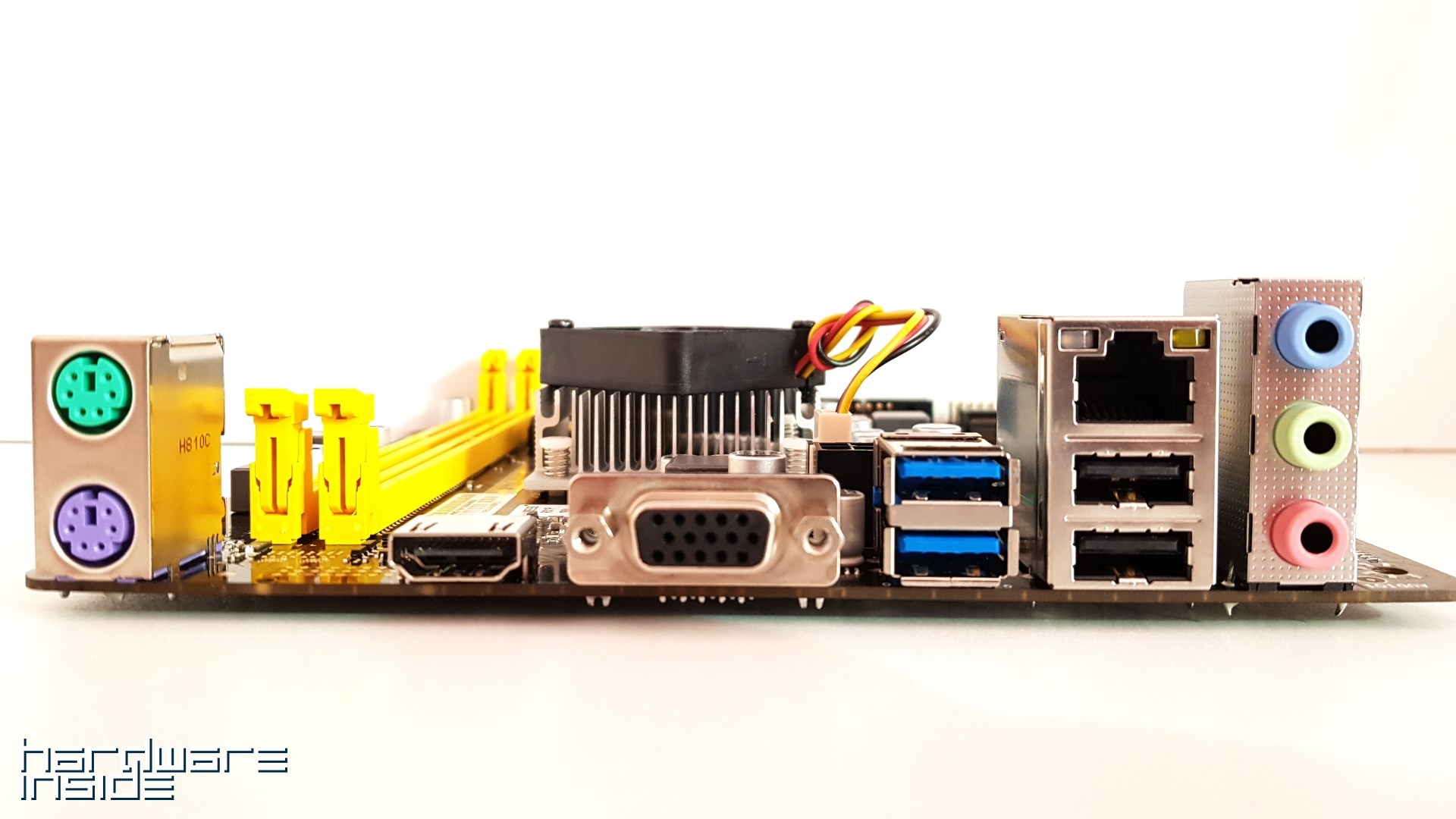 Biostar A10N-8800 -  7