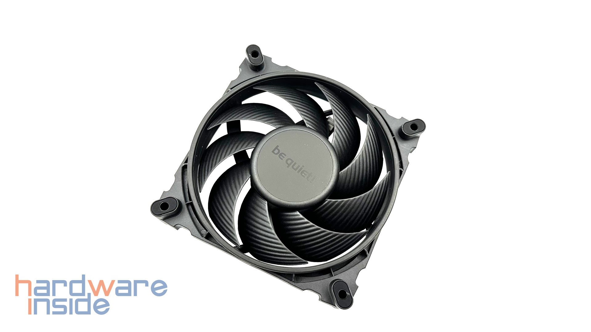 bq quiet! Dark Rock Pro 5 - 17.jpg