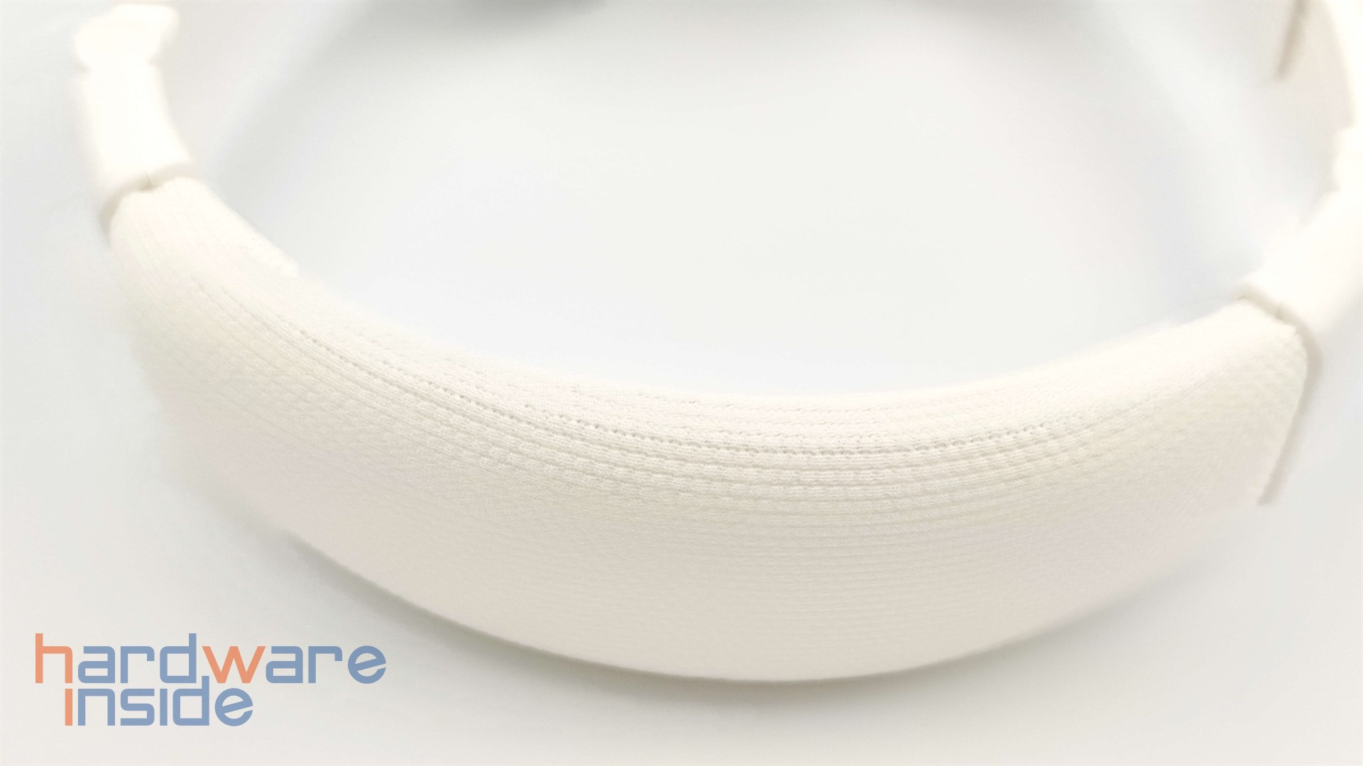 BuddyPhones Explore+ - 10.jpg