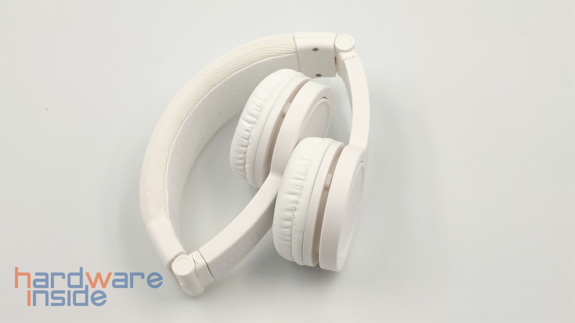 BuddyPhones Explore+ - 14.jpg