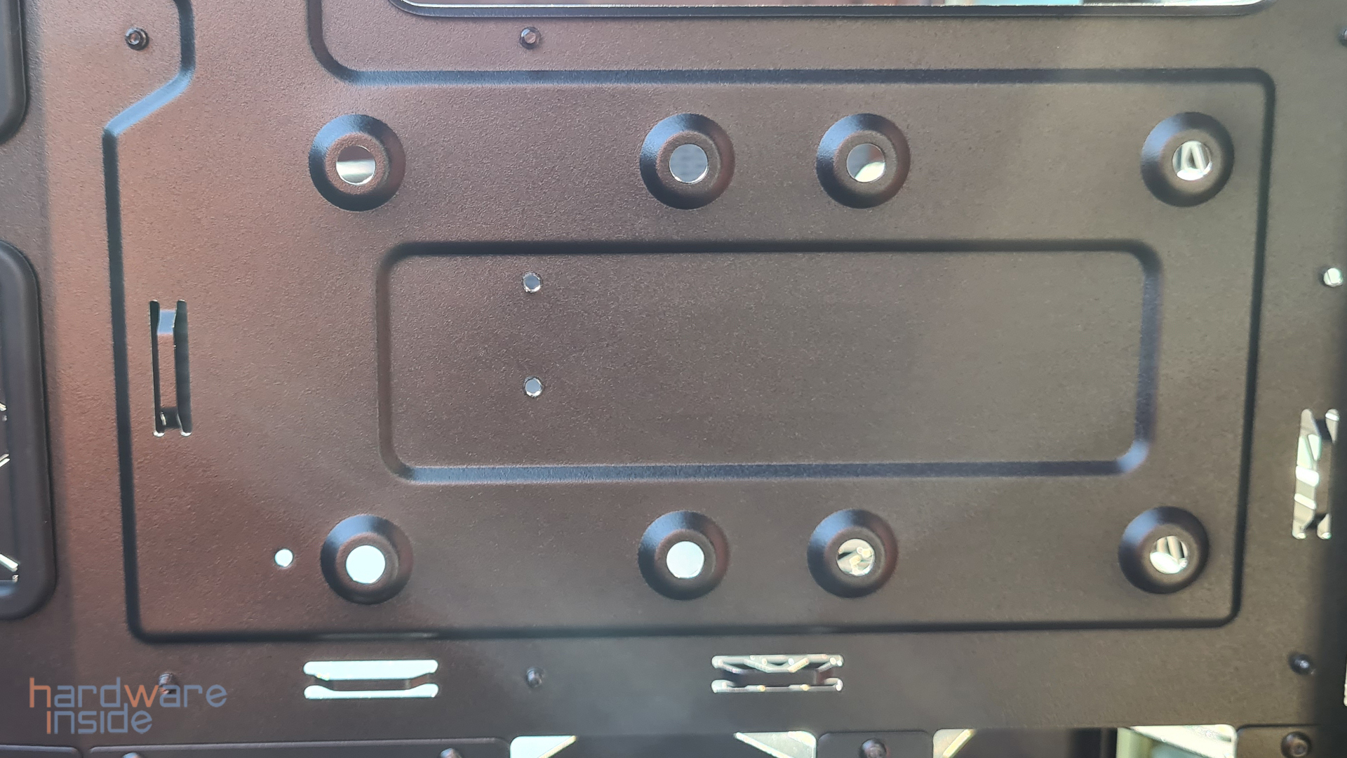 cooler master masterbox 520_10.jpg