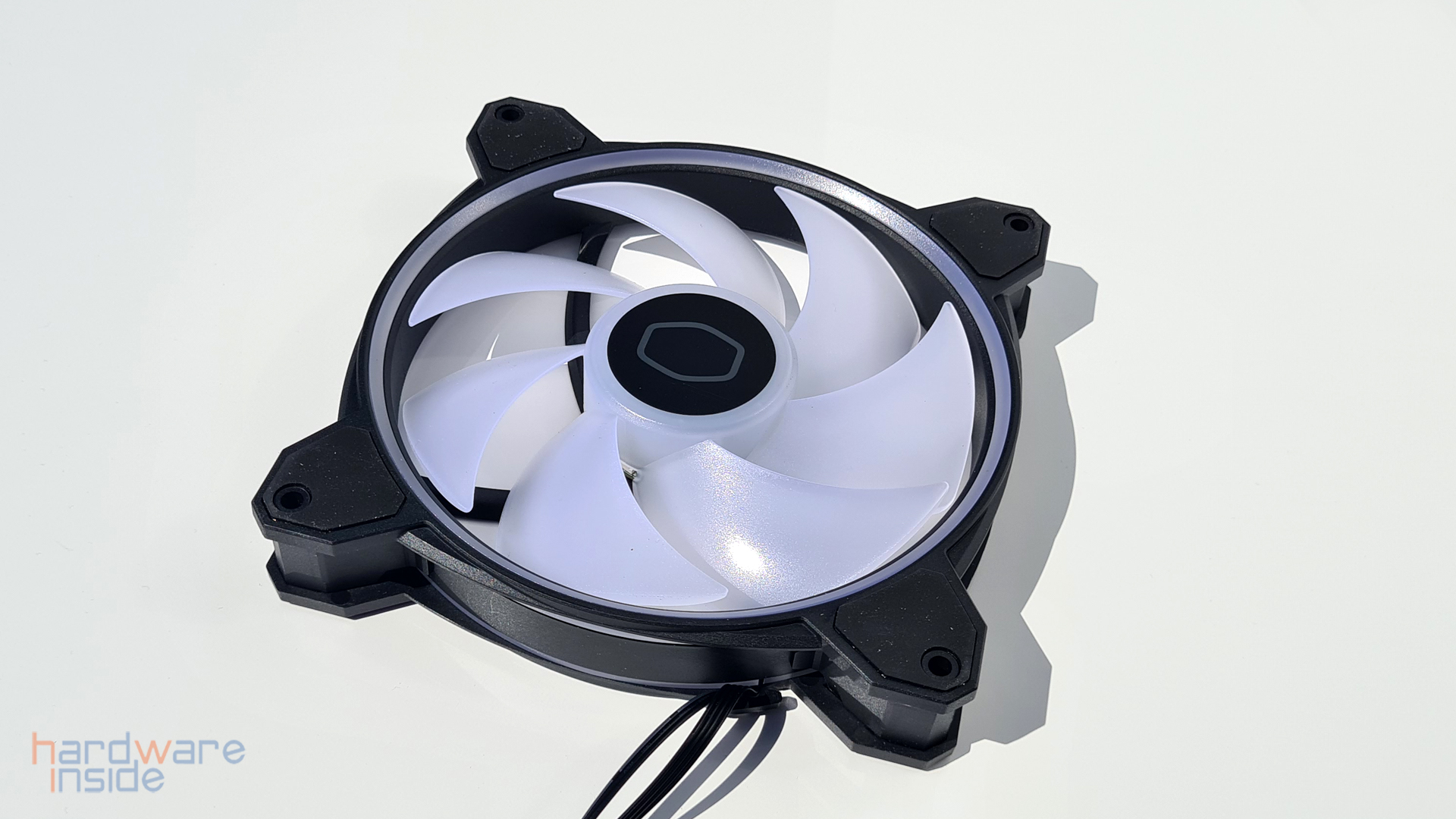 cooler master masterfan mf140 halo2_8.jpg