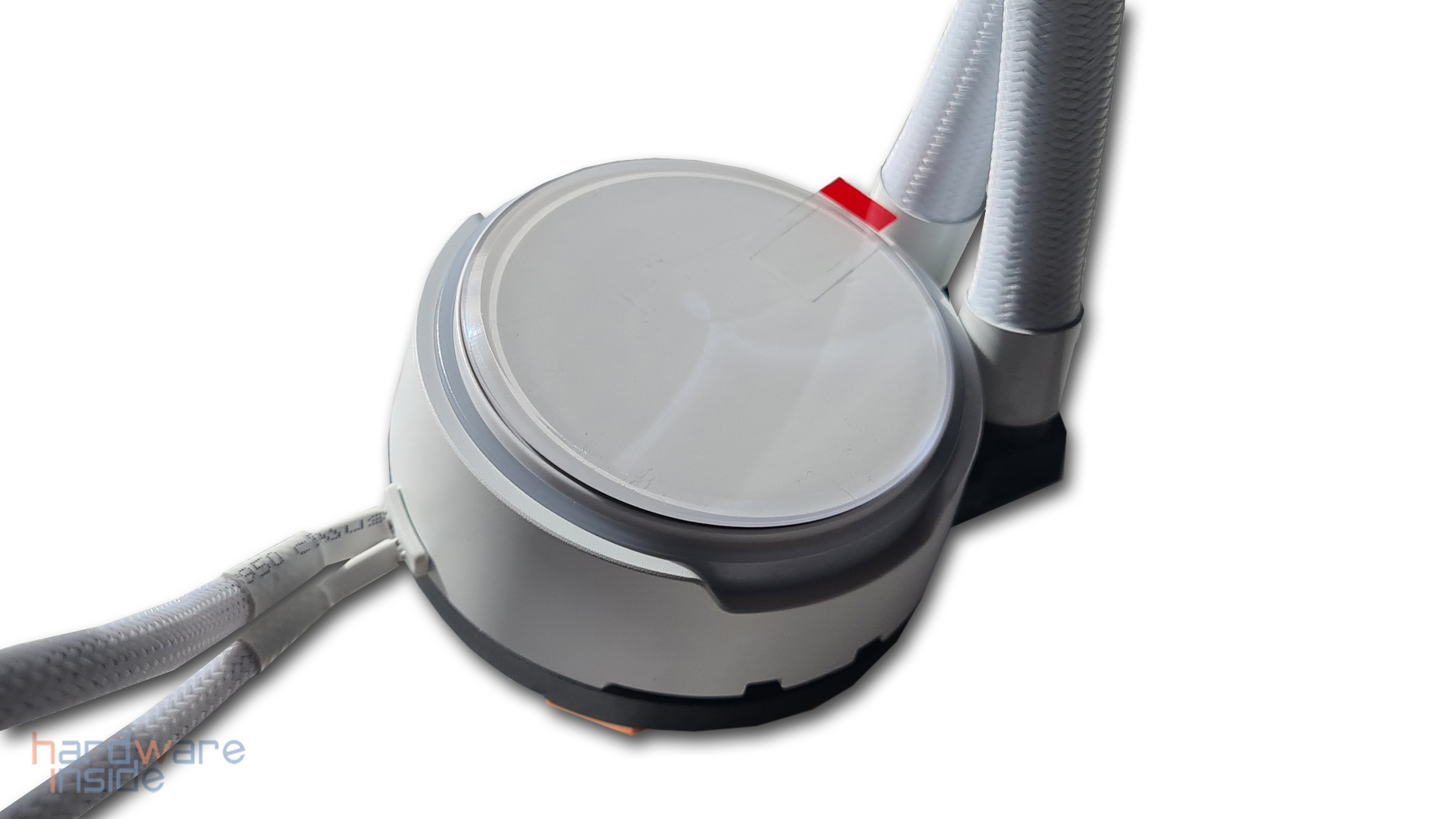 cooler master masterliquid pl240 flux white_10.jpg