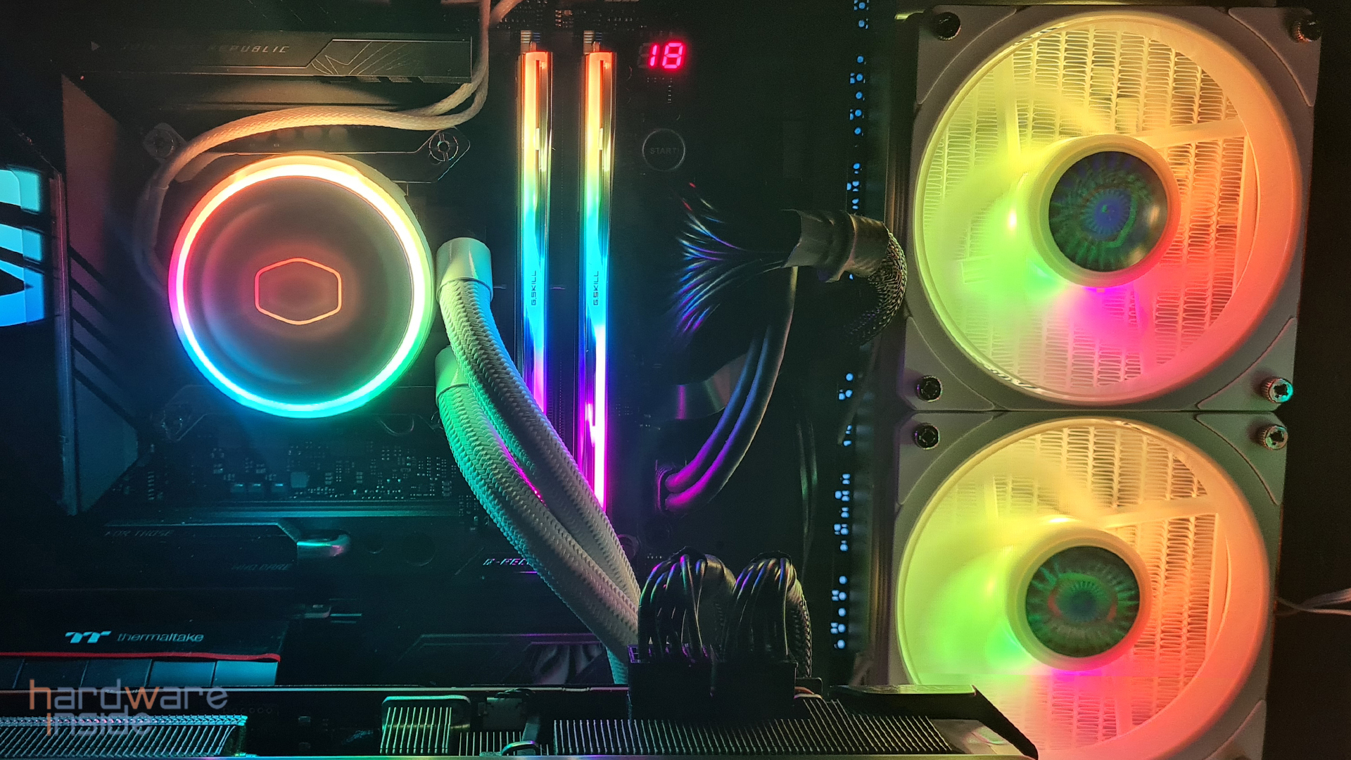 cooler master masterliquid pl240 flux white_20.jpg