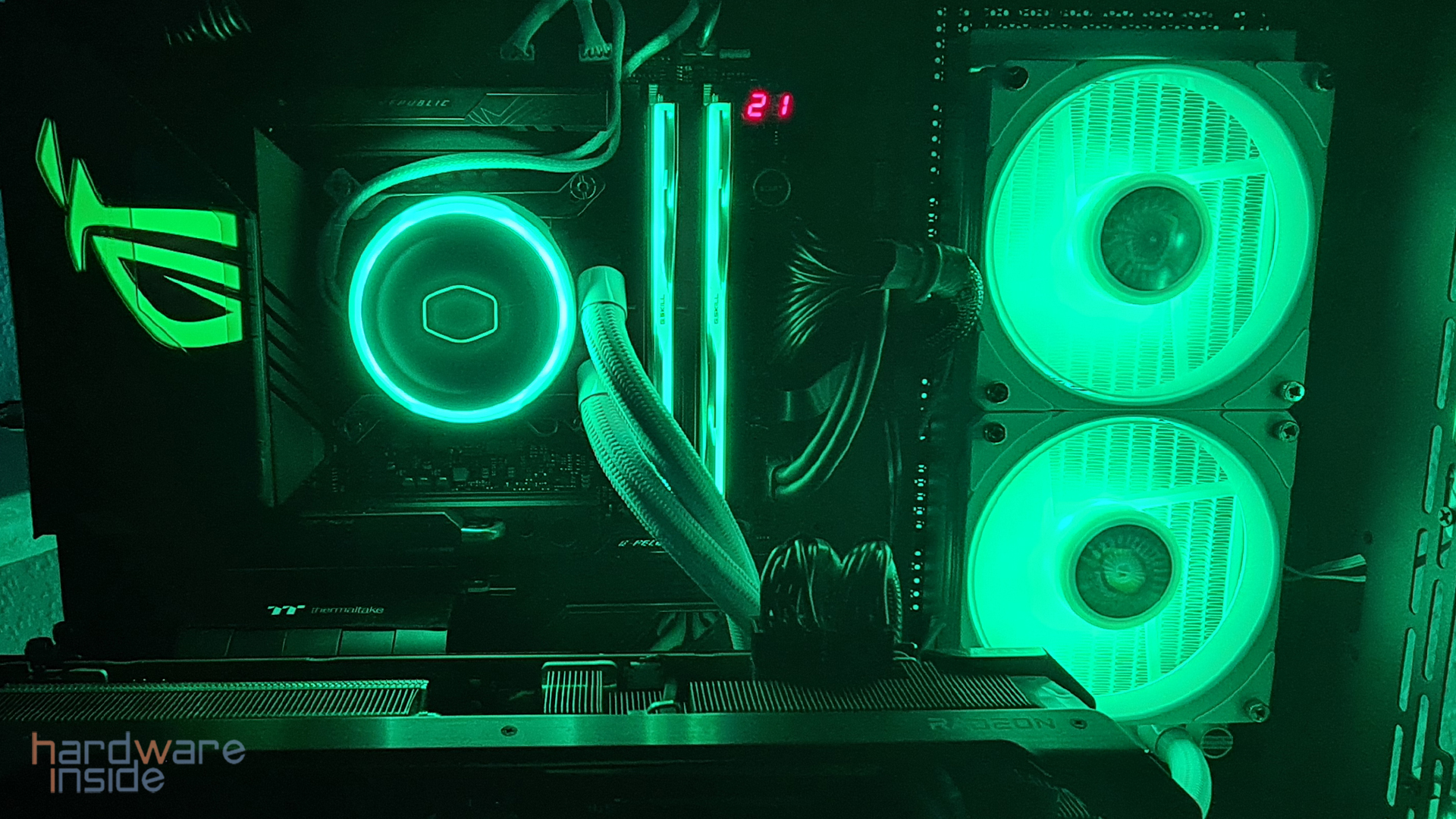 cooler master masterliquid pl240 flux white_22.jpg