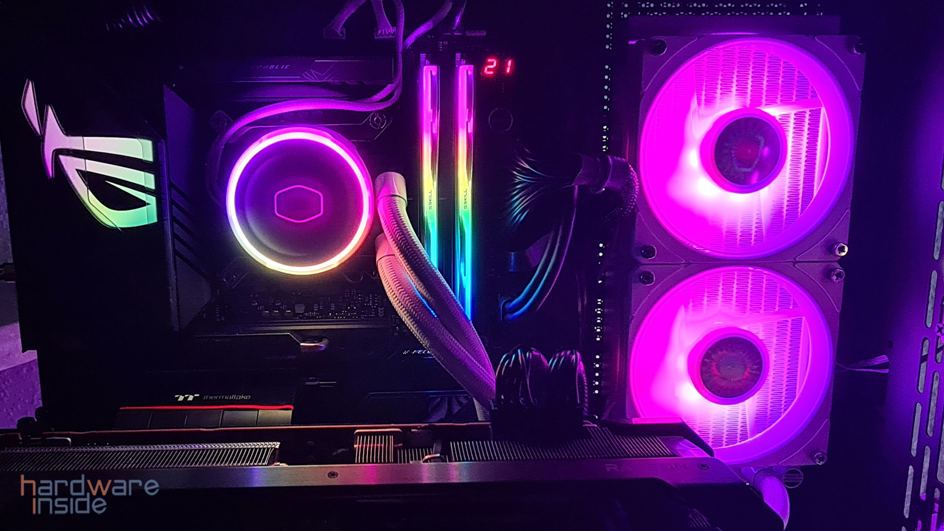 cooler master masterliquid pl240 flux white_23.jpg