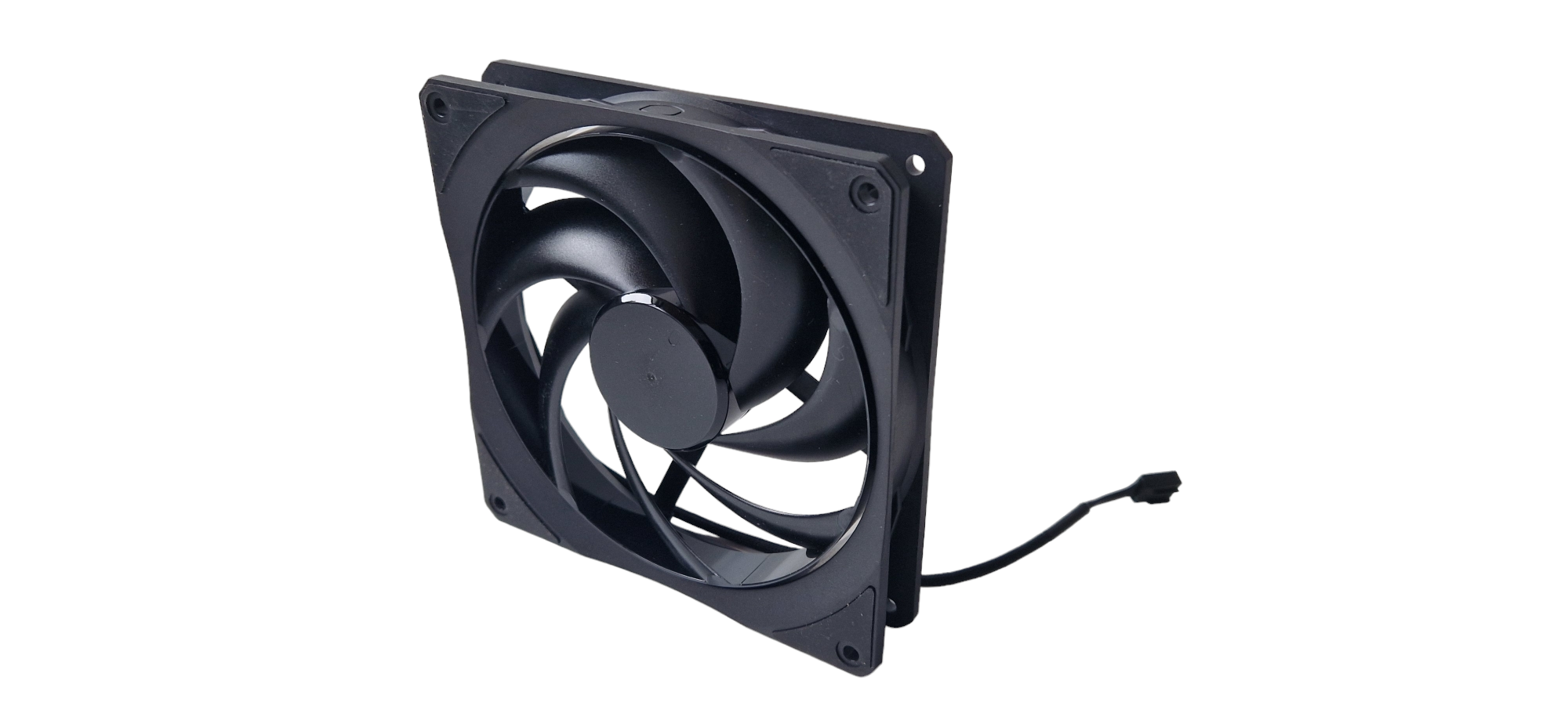 cooler master mobius 120 black edition_titelbild.png