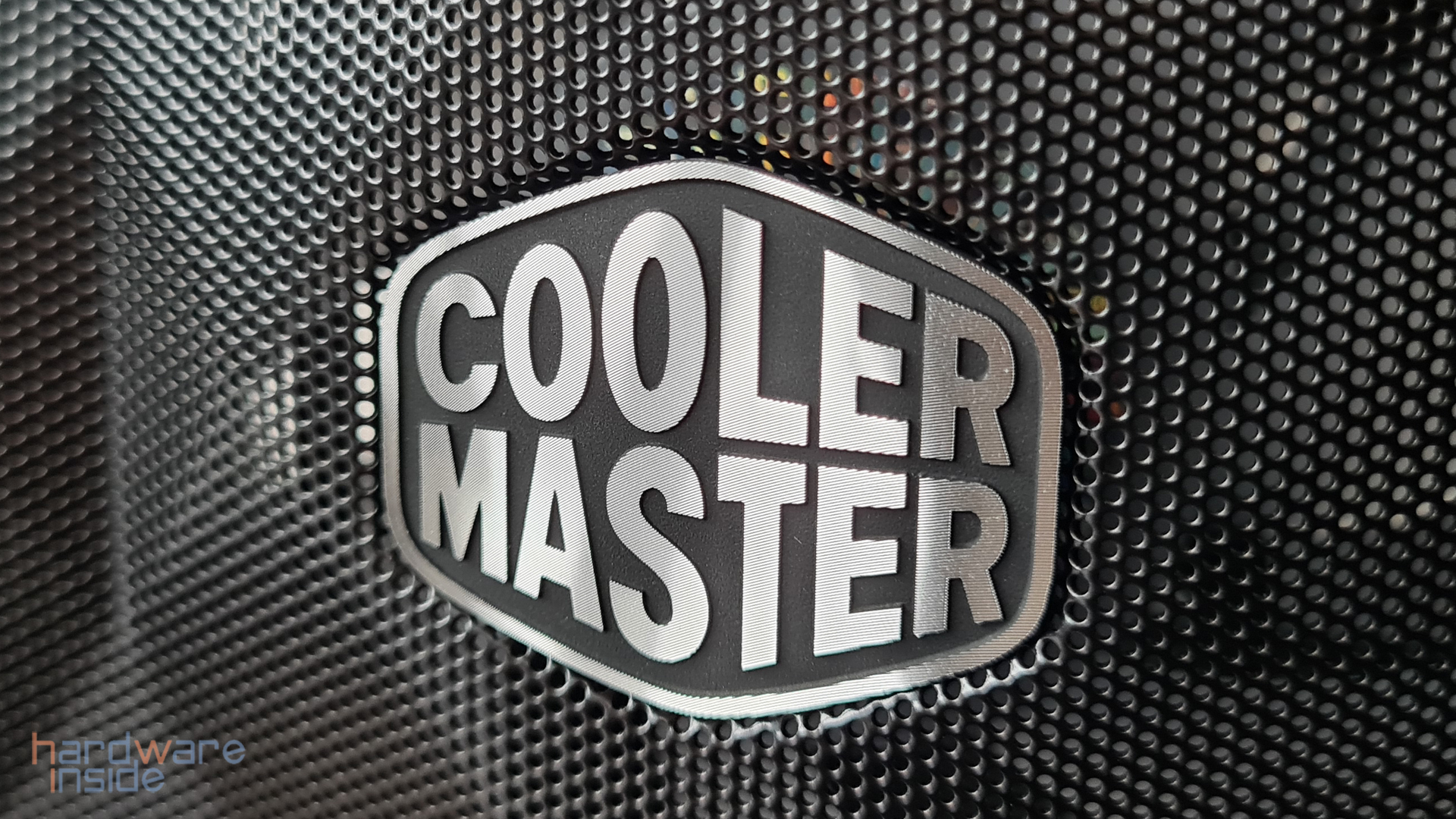 coolermaster td300 mesh_8.jpg