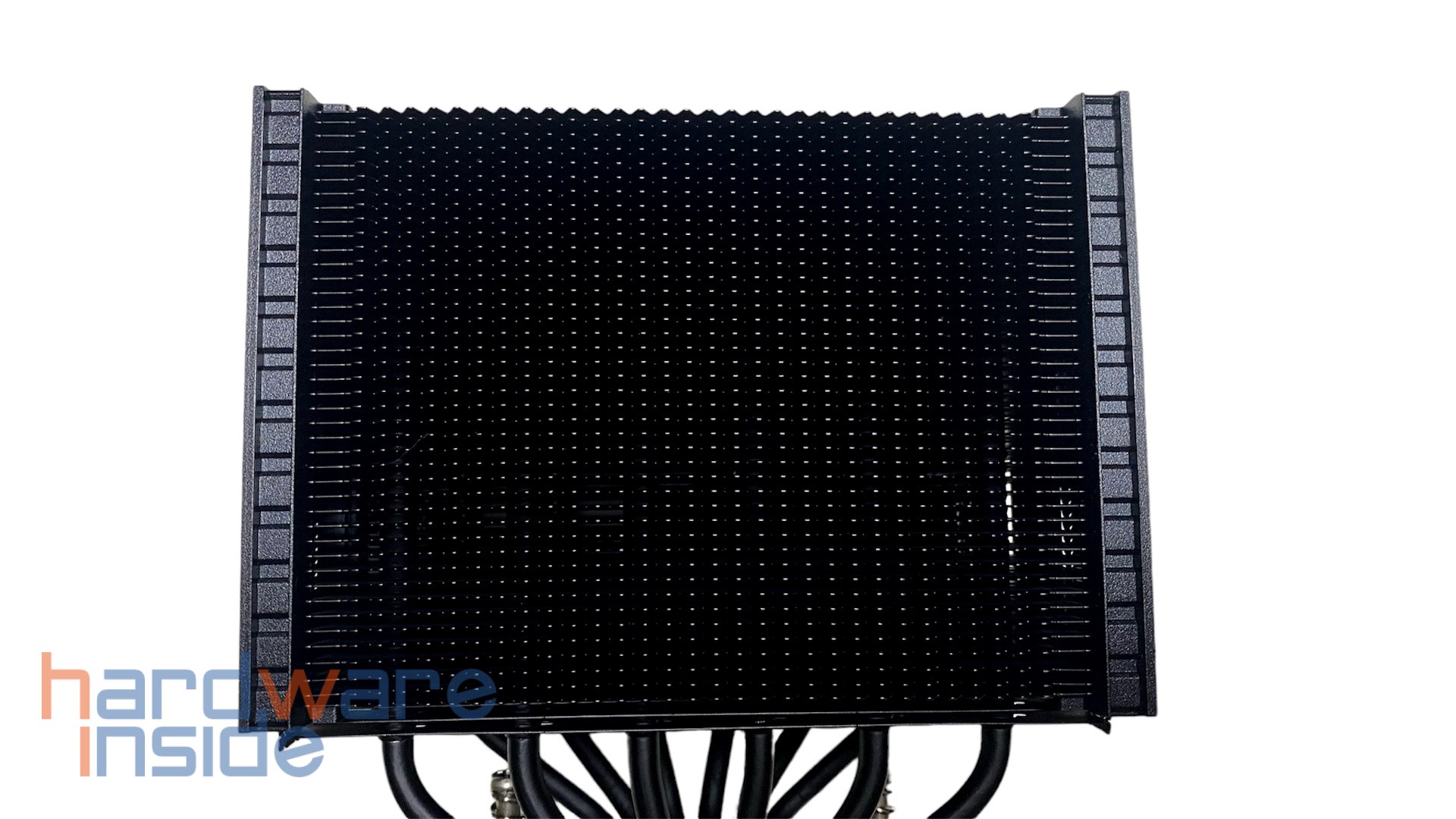 CORSAIR A115 High Performance Air Cooler_7.jpg