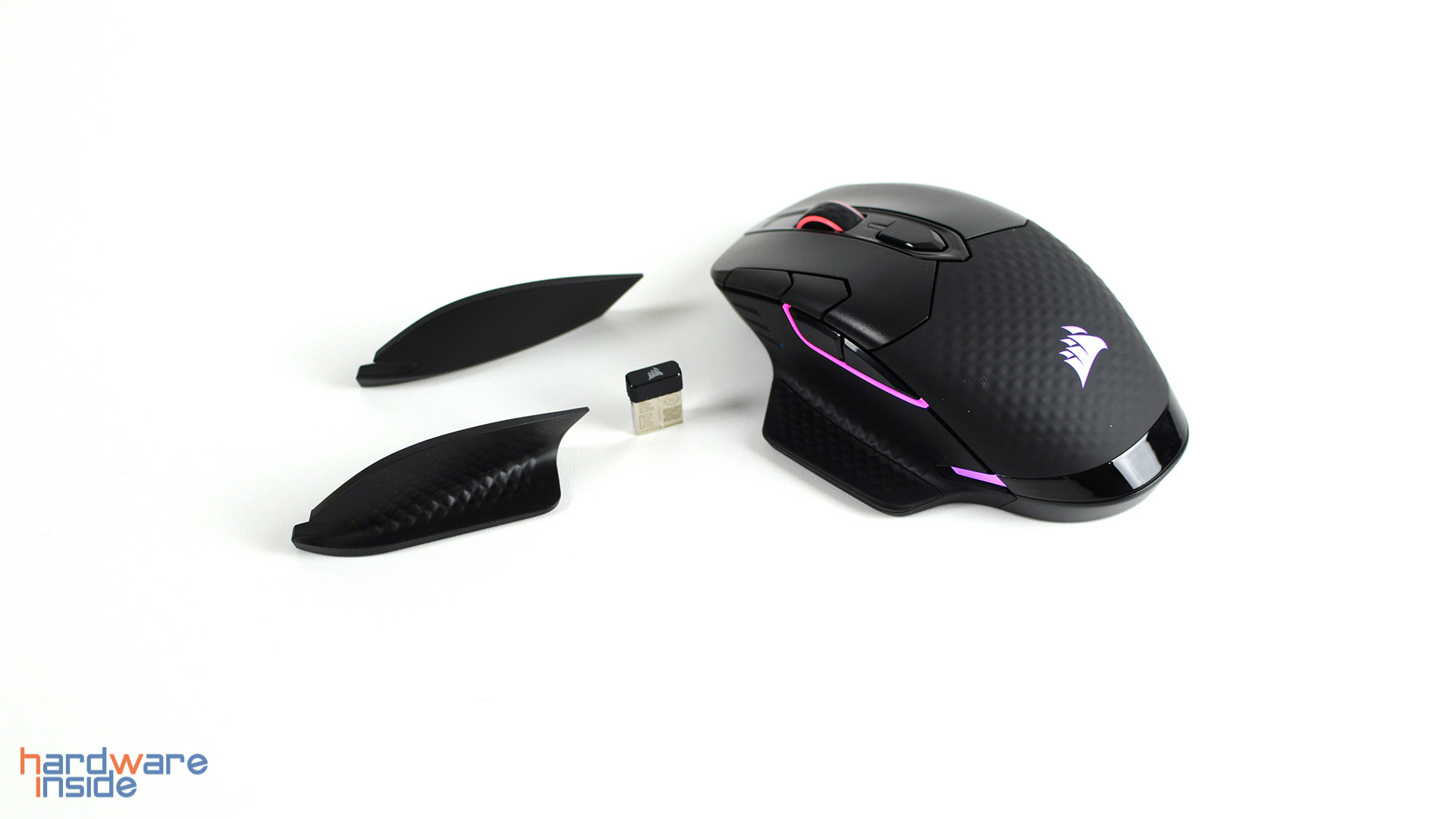 CORSAIR Dark Core RGB PRO (SE) (13).jpg