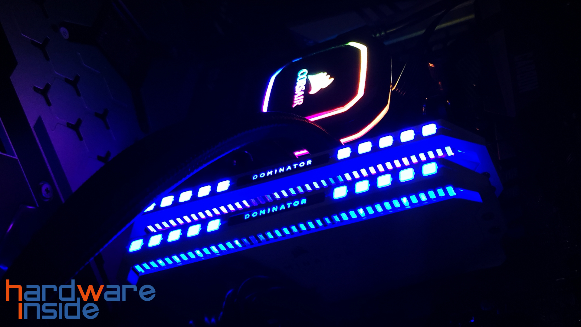 Corsair Dominator Platinum RGB White_9.jpg