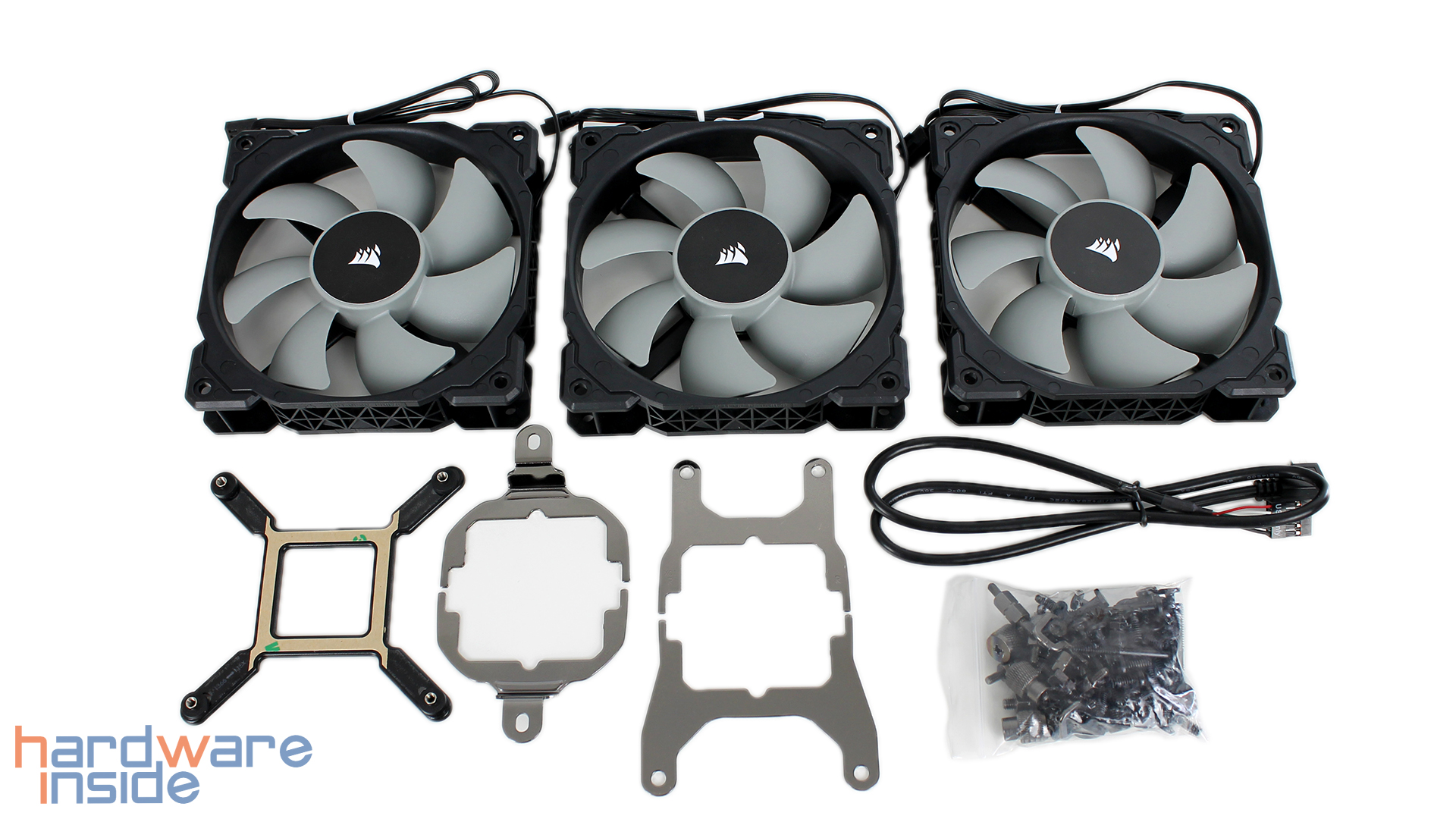 corsair-h150i-rgb-pro-xt-inhalt-02.jpg