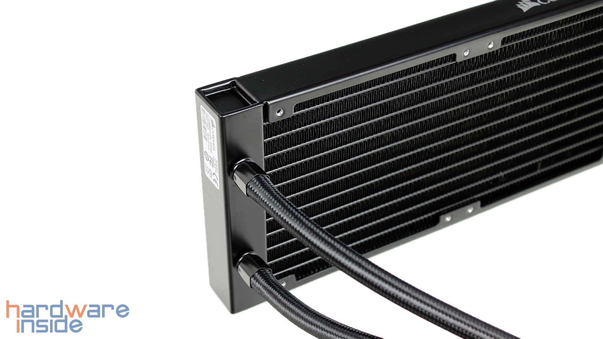 corsair-h150i-rgb-pro-xt-radiator-02.jpg