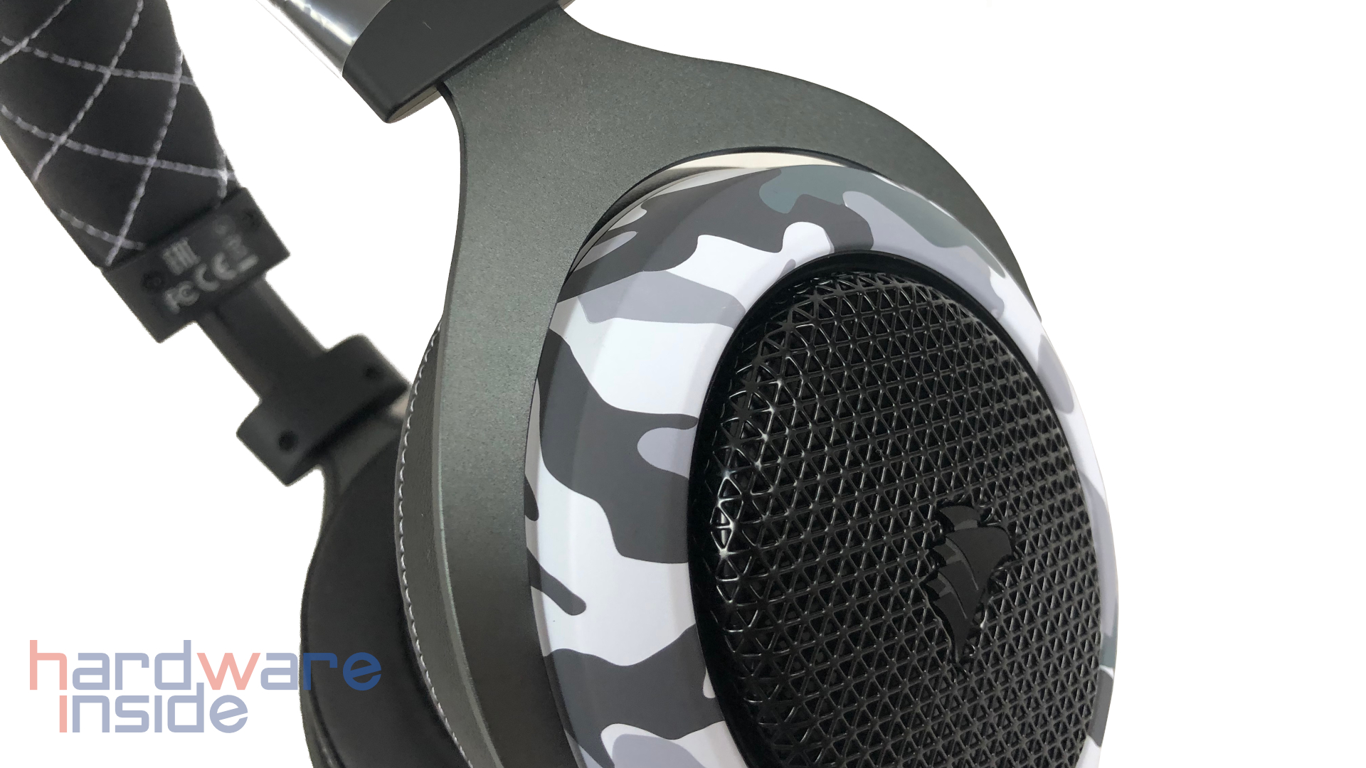 Corsair HS60 Haptic - 10