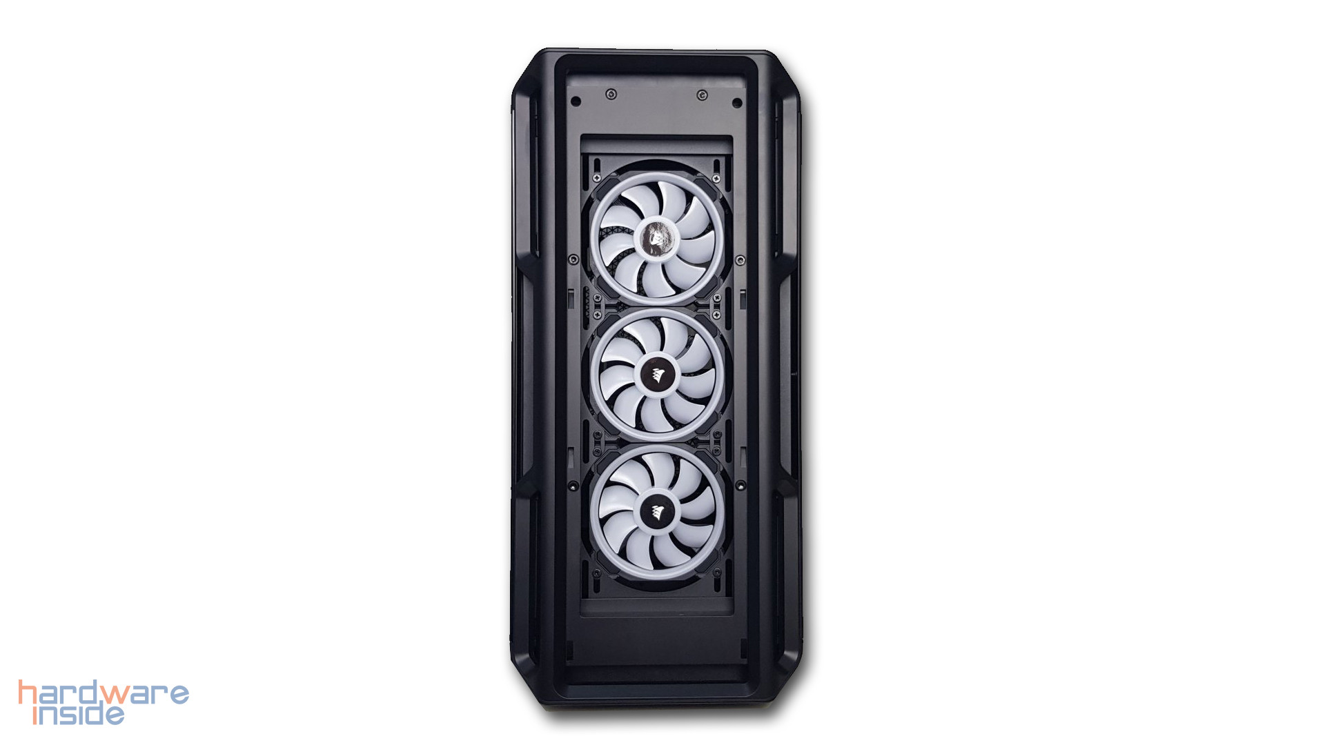 CORSAIR iCUE 5000T - 13.jpg