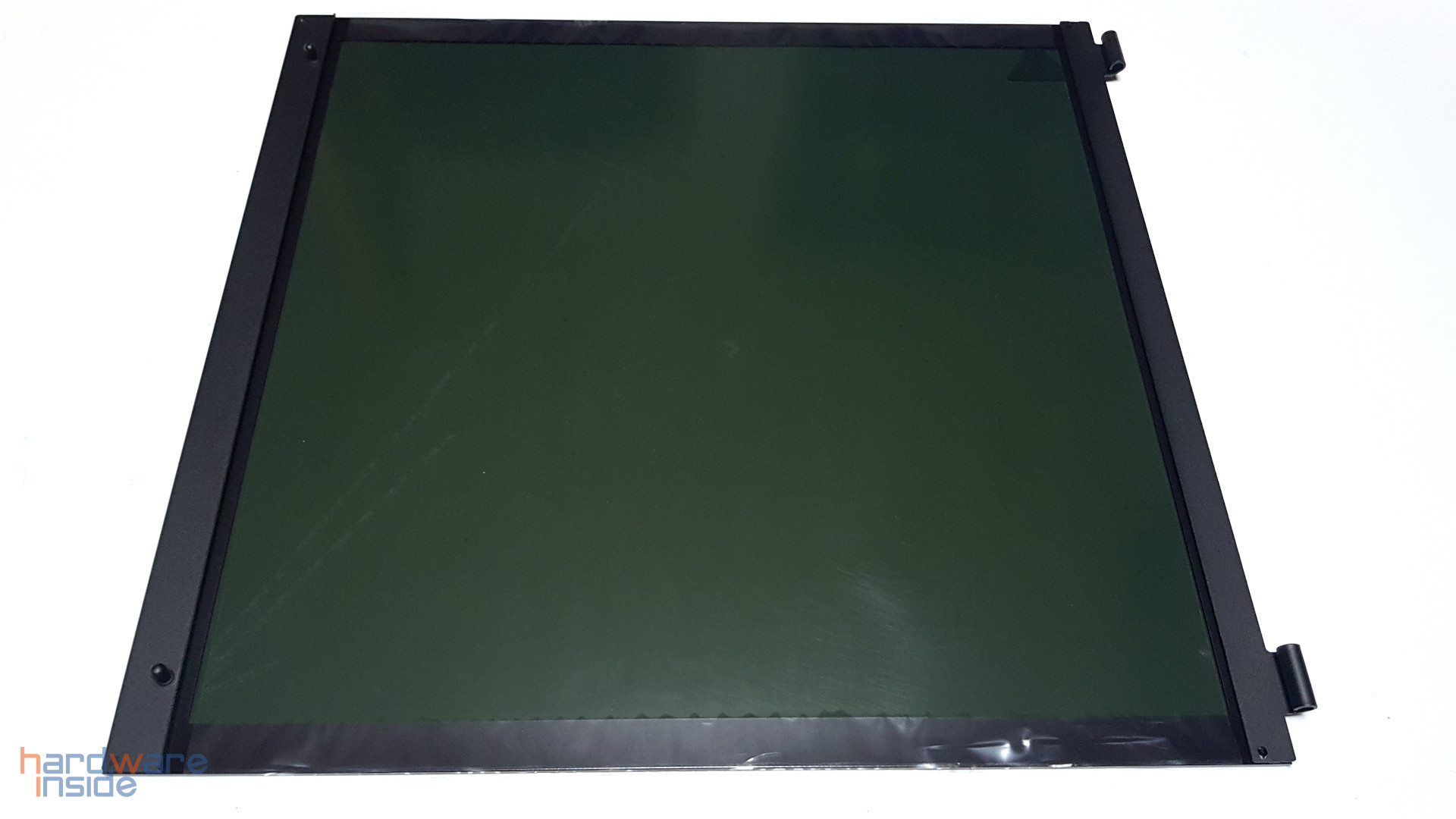 CORSAIR iCUE 5000T - 29.jpg