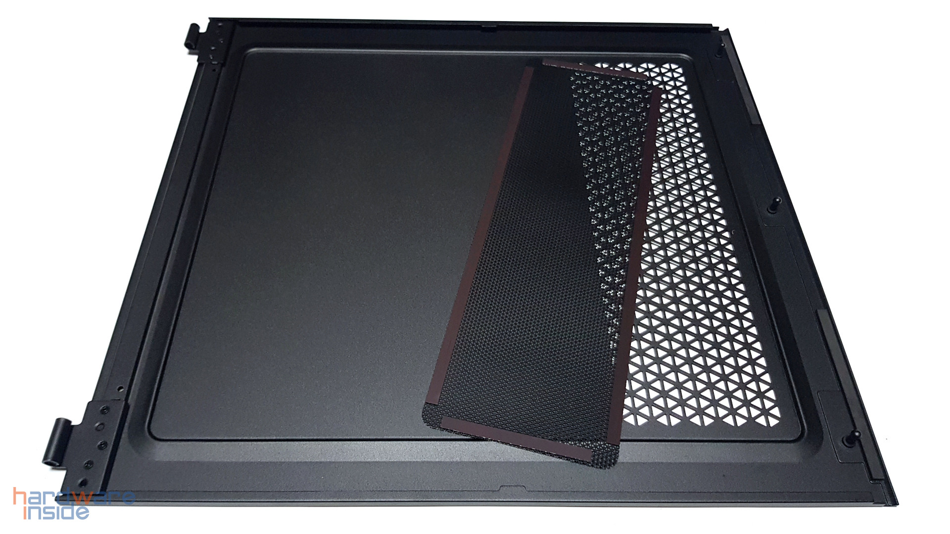 CORSAIR iCUE 5000T - 31.jpg