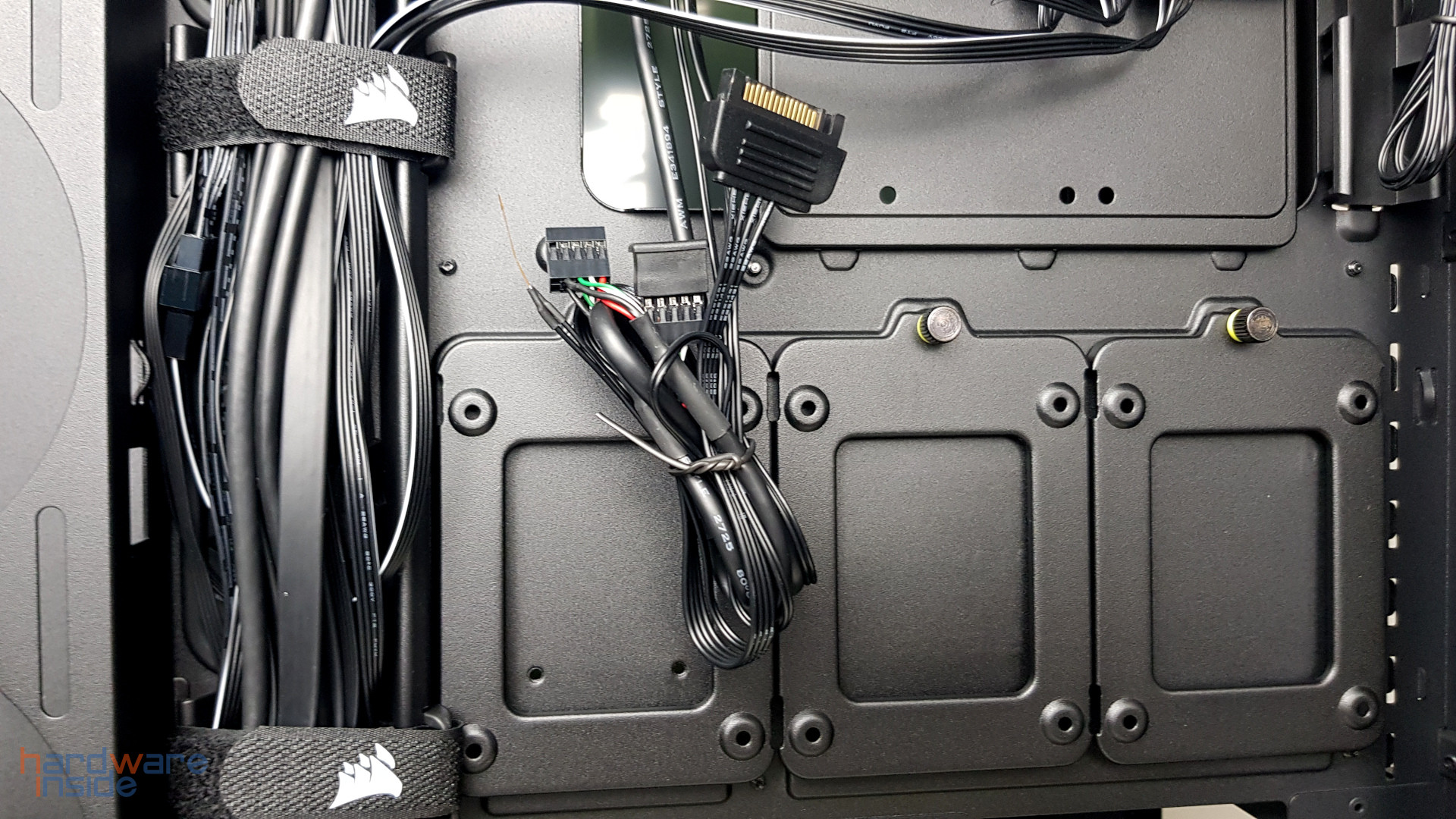 CORSAIR iCUE 5000T - 43.jpg