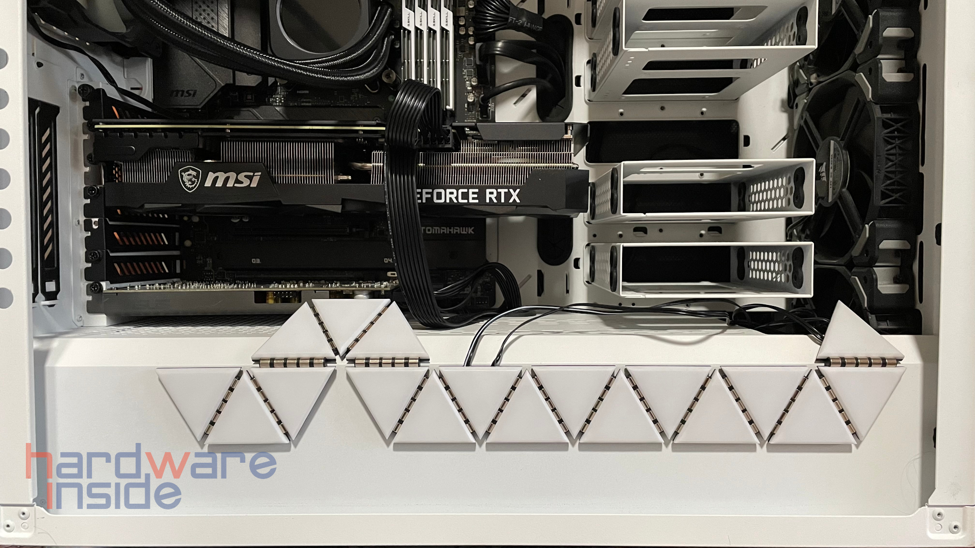 Corsair iCUE LC100_16