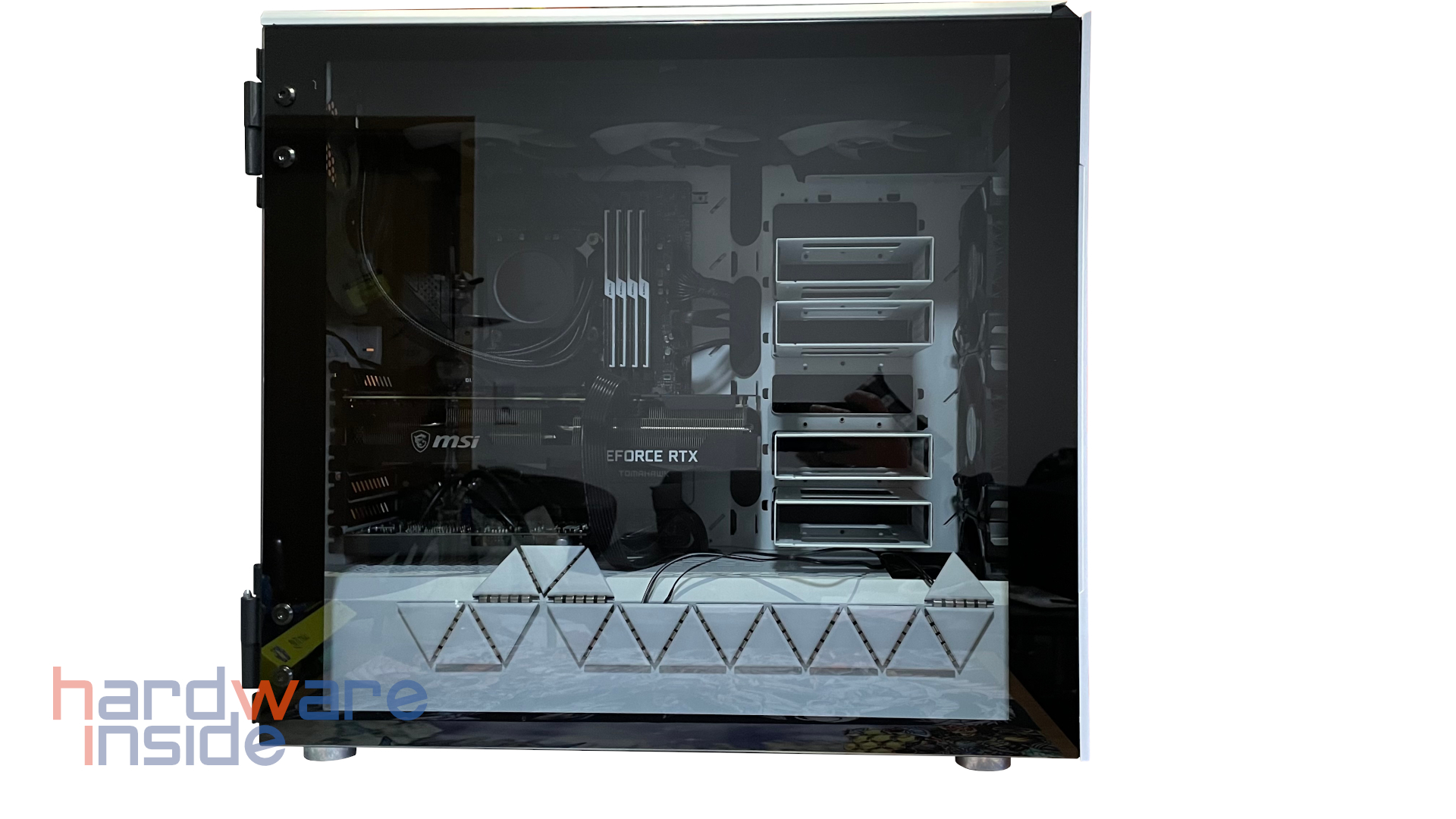 Corsair iCUE LC100_17