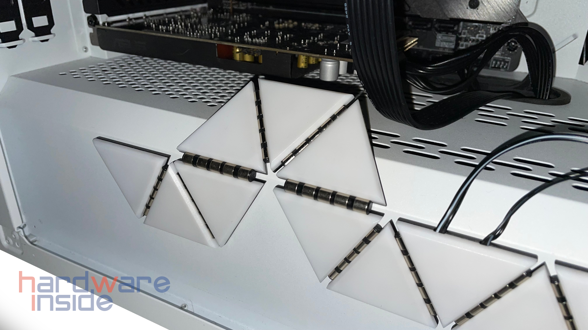 Corsair iCUE LC100_21