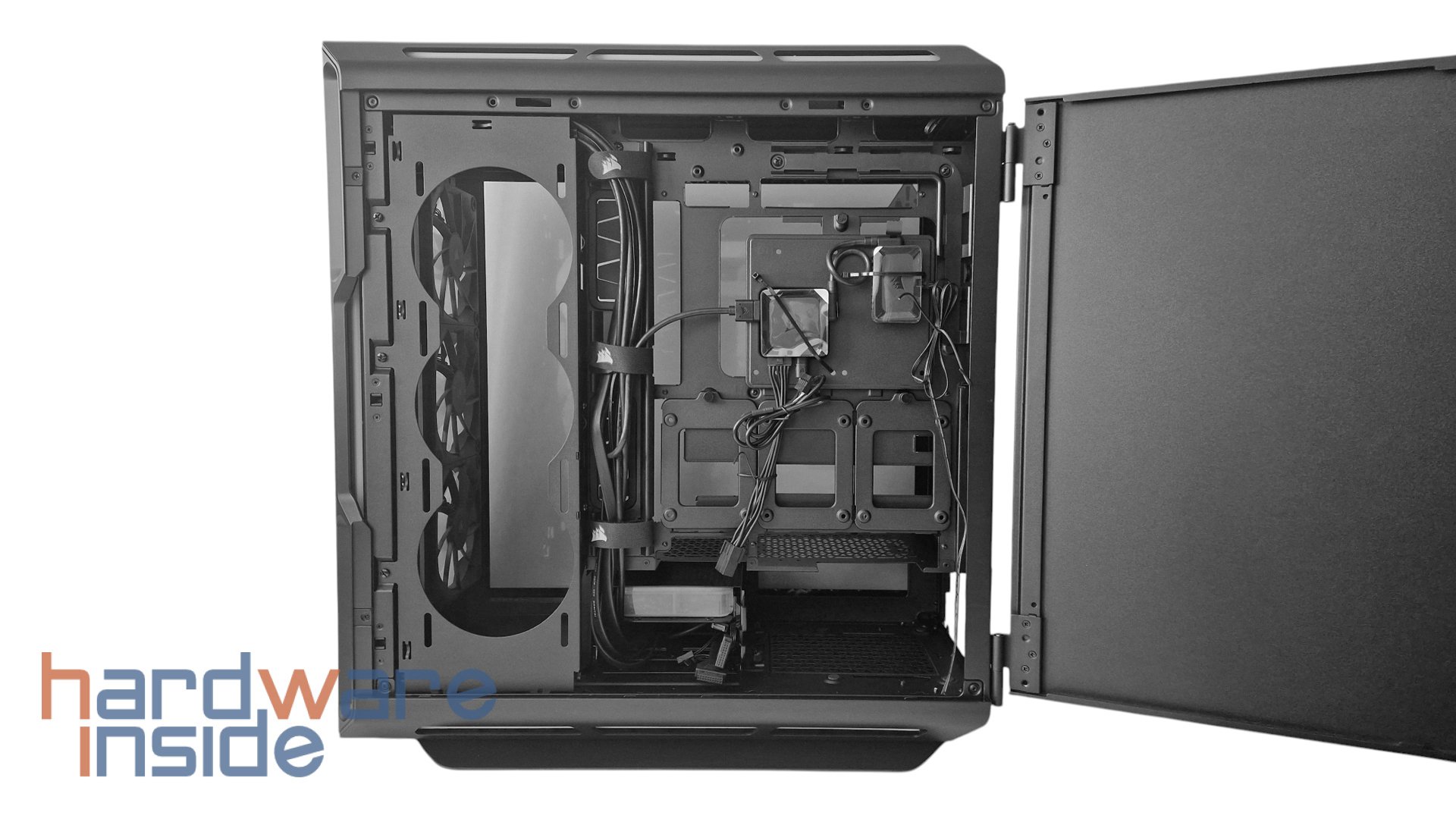 corsair icue link 5000t lx rgb_12.jpg