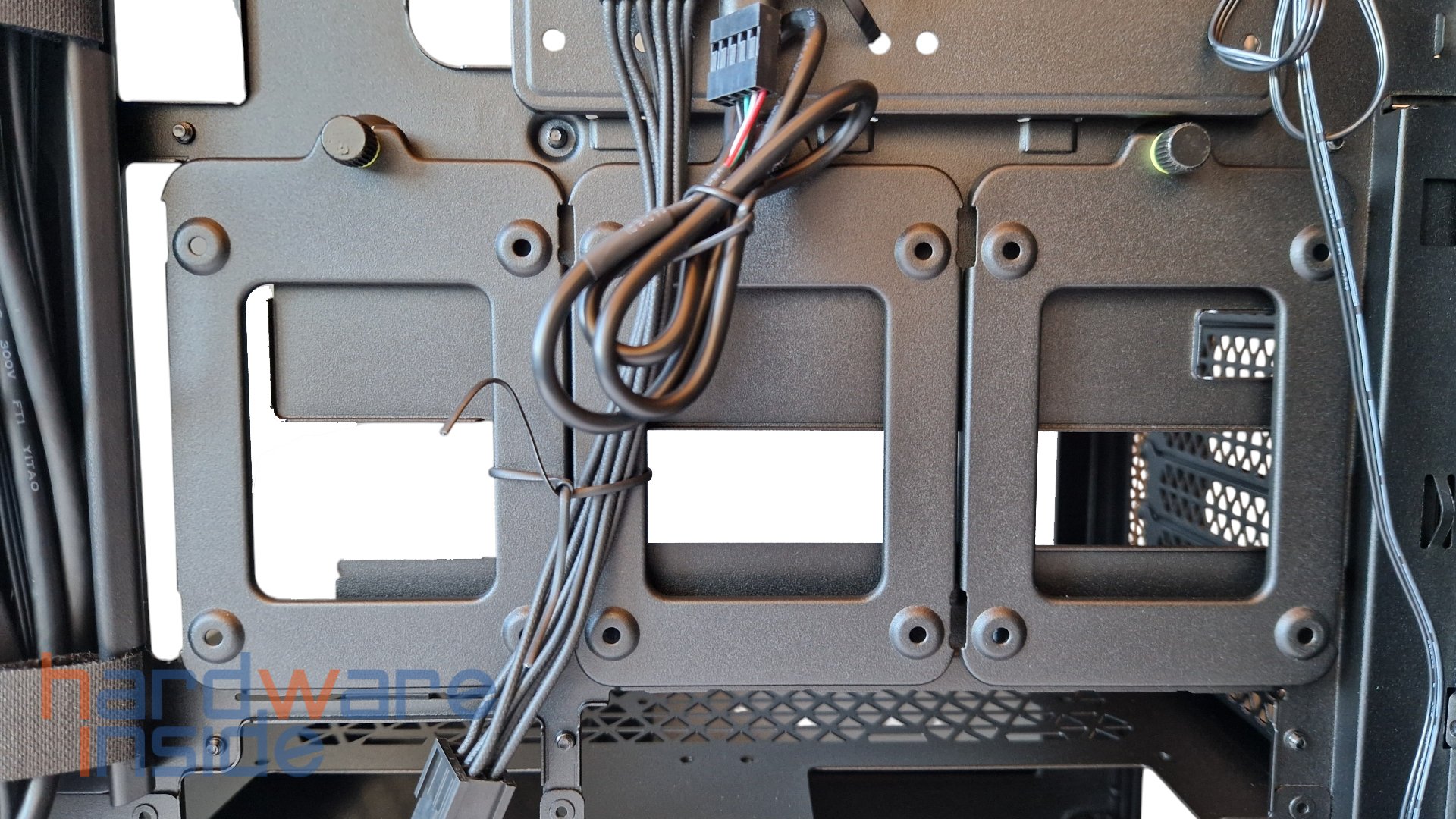 corsair icue link 5000t lx rgb_33.jpg