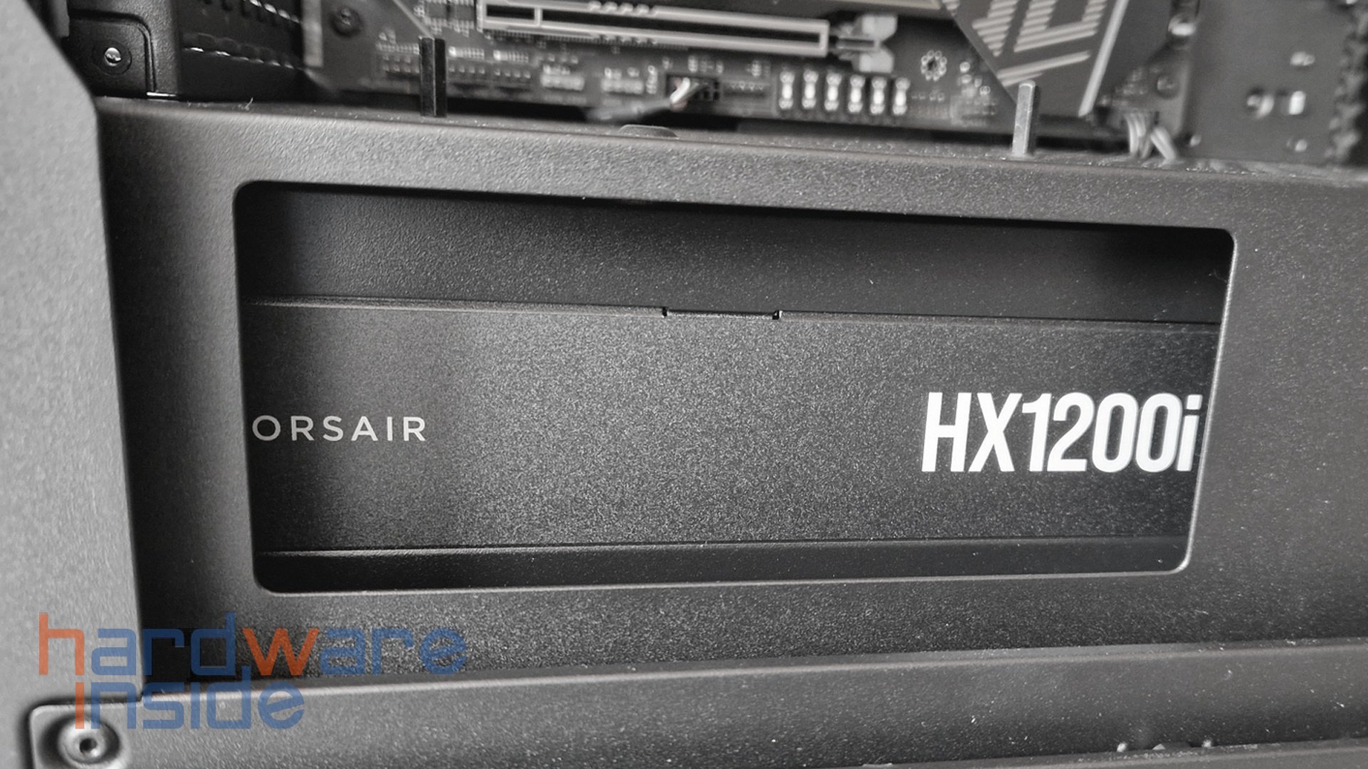 corsair icue link 5000t lx rgb_38.jpg