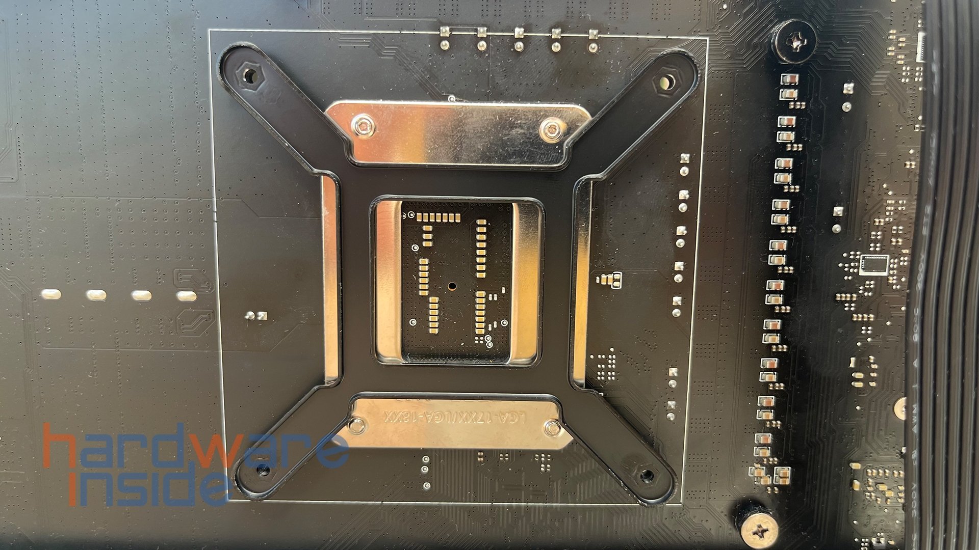 Corsair-iCUE-LINK-TITAN-420-RX-RGB-019.JPG