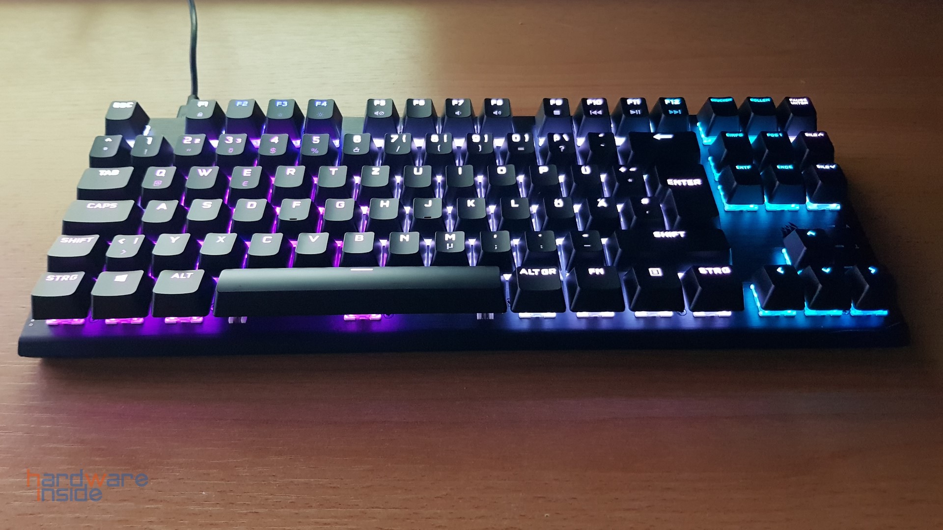 CORSAIR K60 PRO TKL RGB_22.jpg