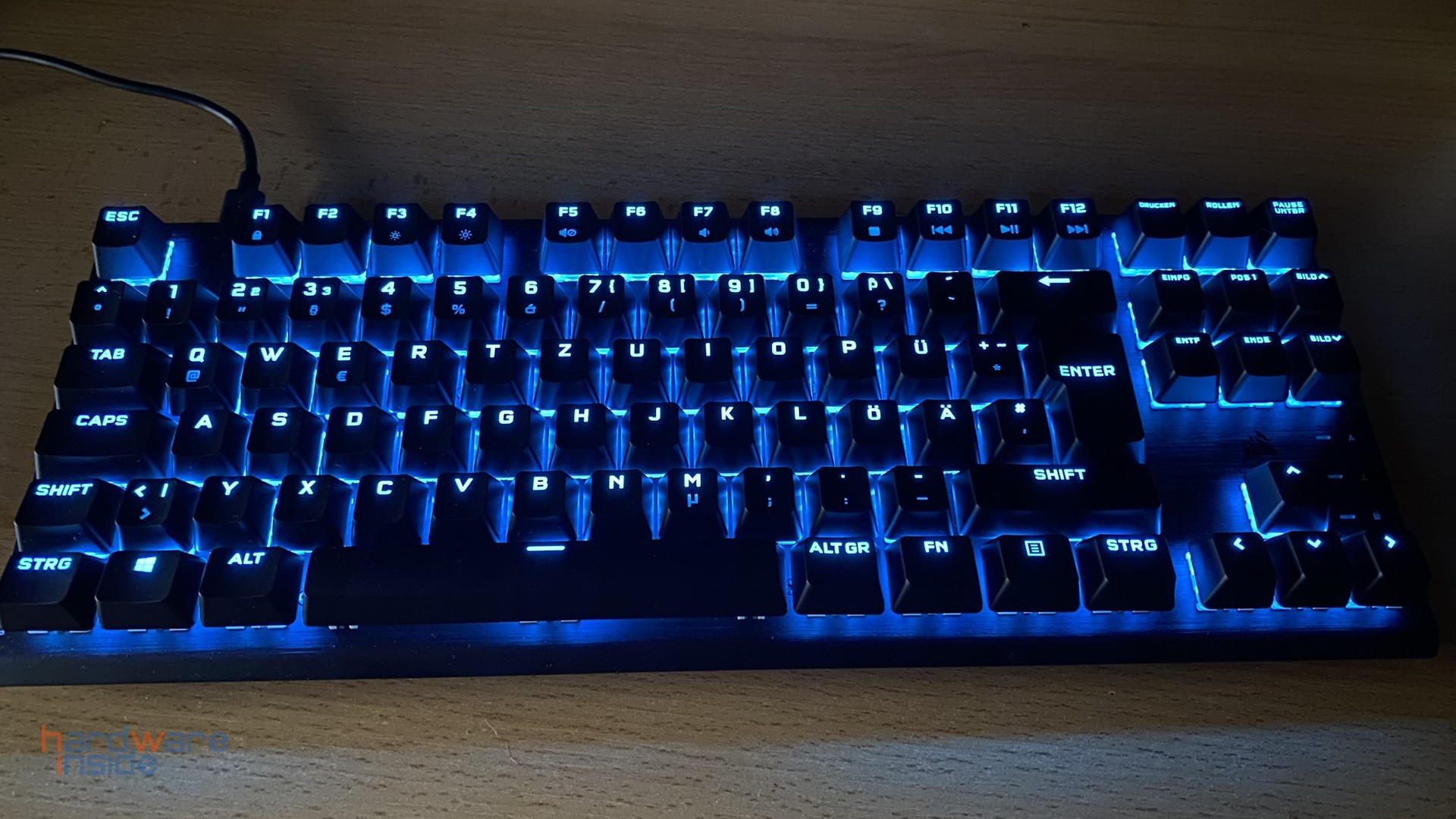 CORSAIR K60 PRO TKL RGB_25.jpg