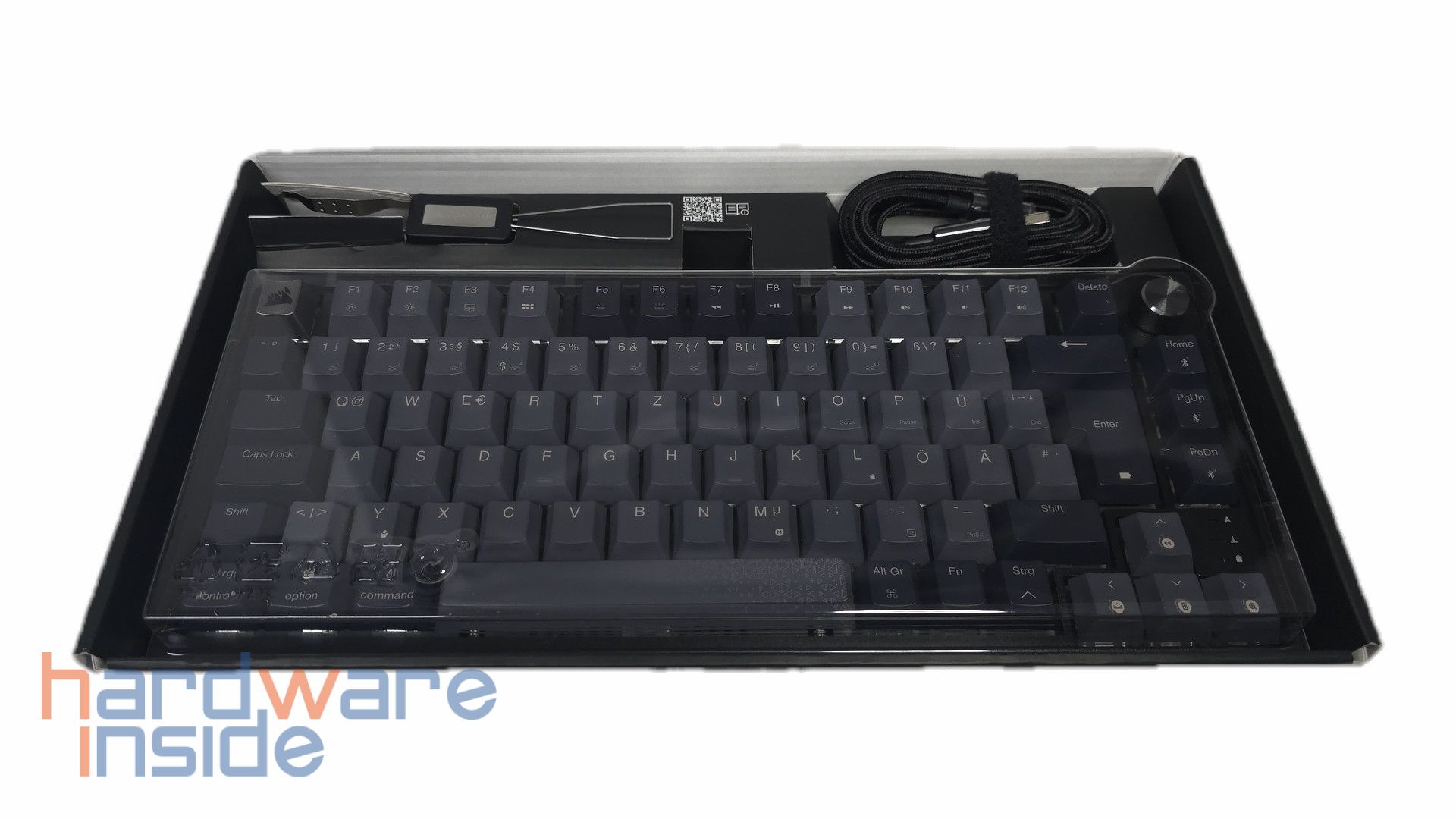 corsair-k65-plus-wireless-inhalt-1.jpg