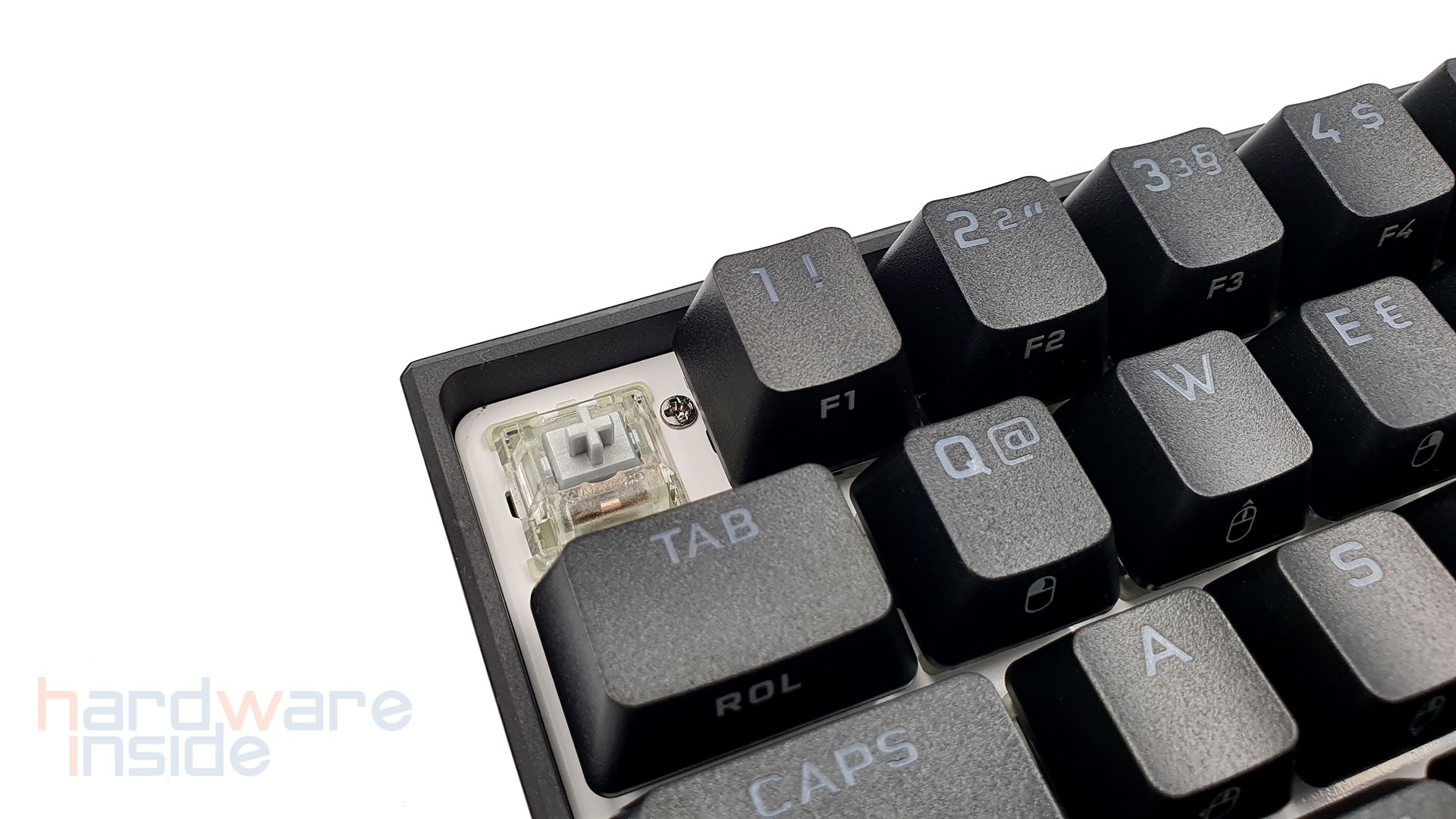 Corsair K65 RGB Mini - 24.jpg