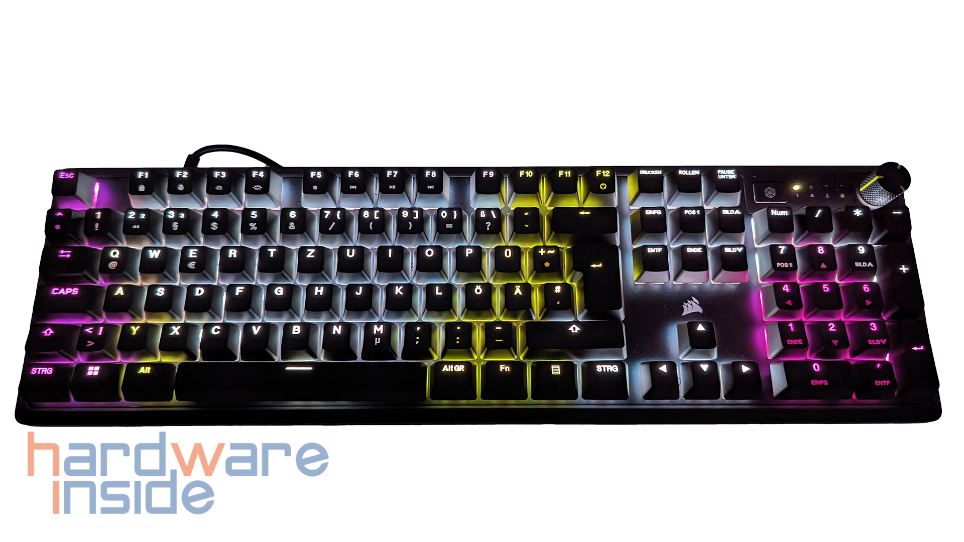 Corsair K70 CORE Beleuchtung ohne Tageslicht.jpg