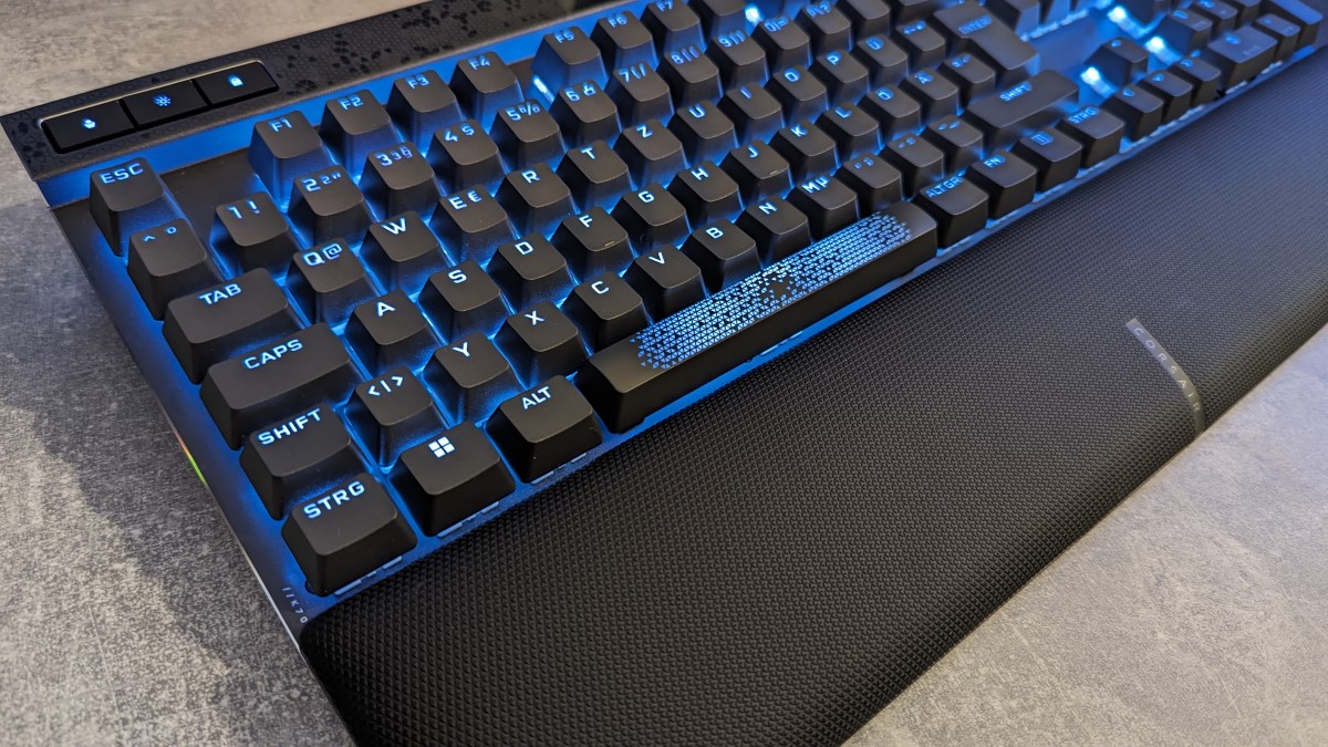 corsair-k70-max-titelbild-2.jpg