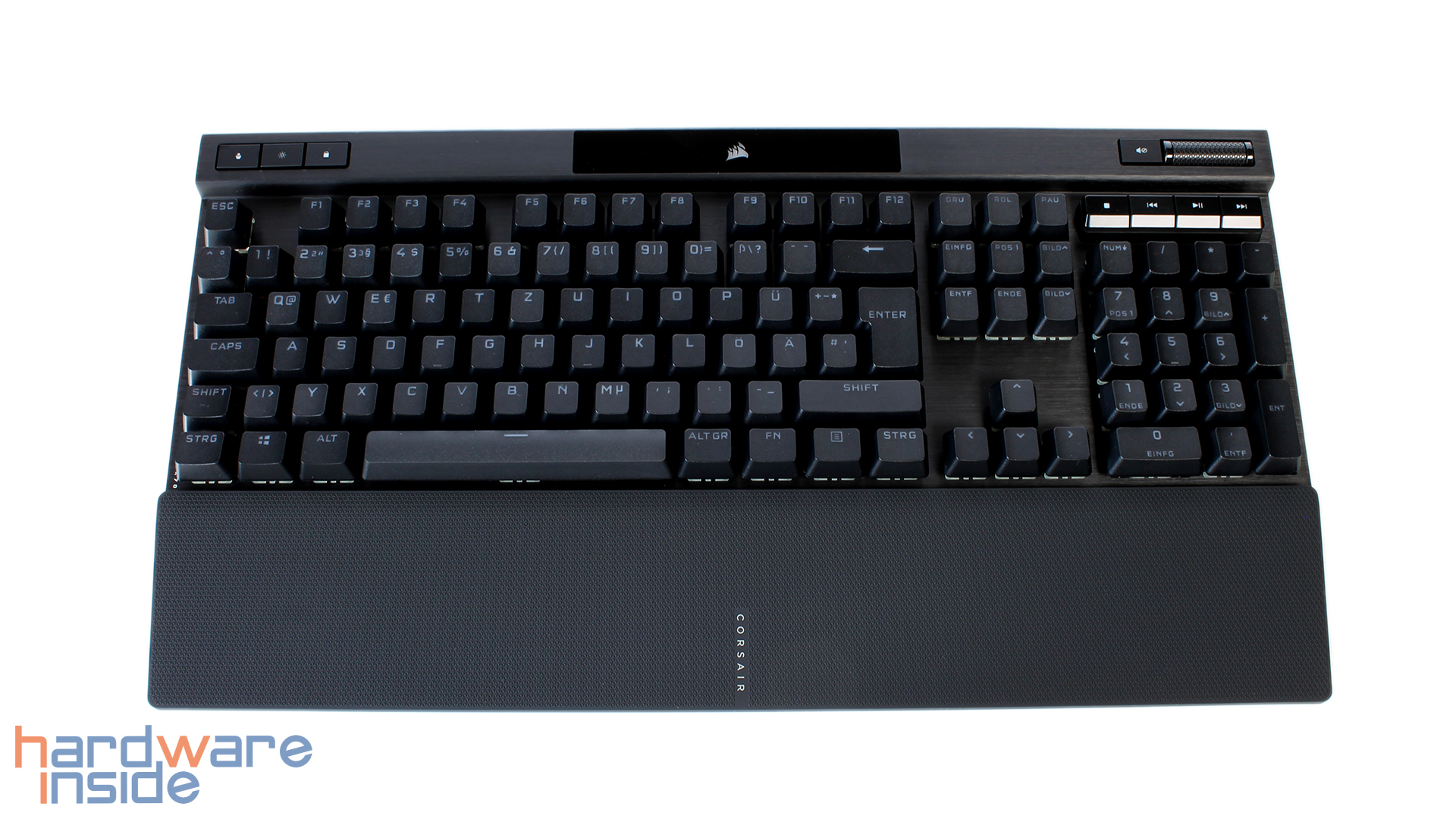 corsair-k70-rgb-pro-02.jpg