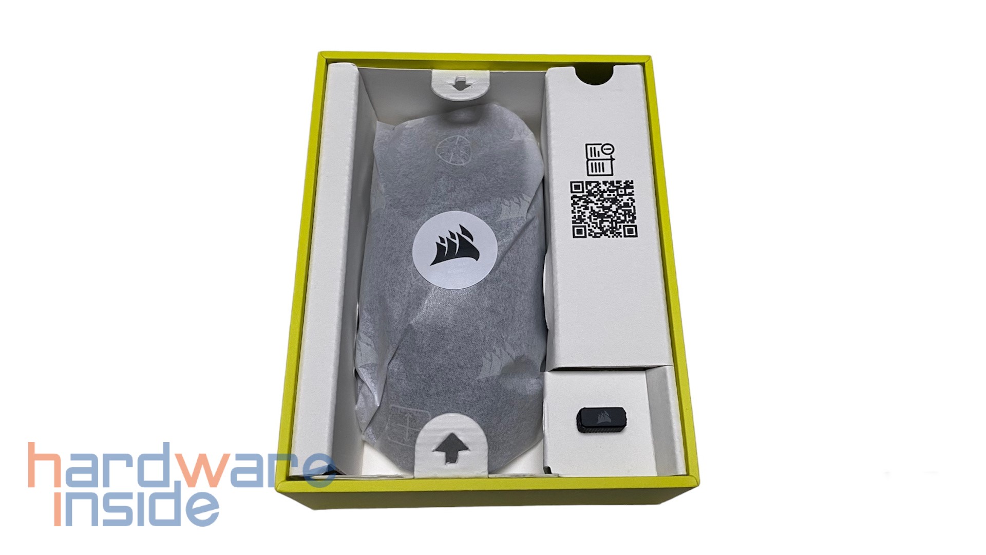 CORSAIR M75 AIR_Lieferumfang_5.jpg