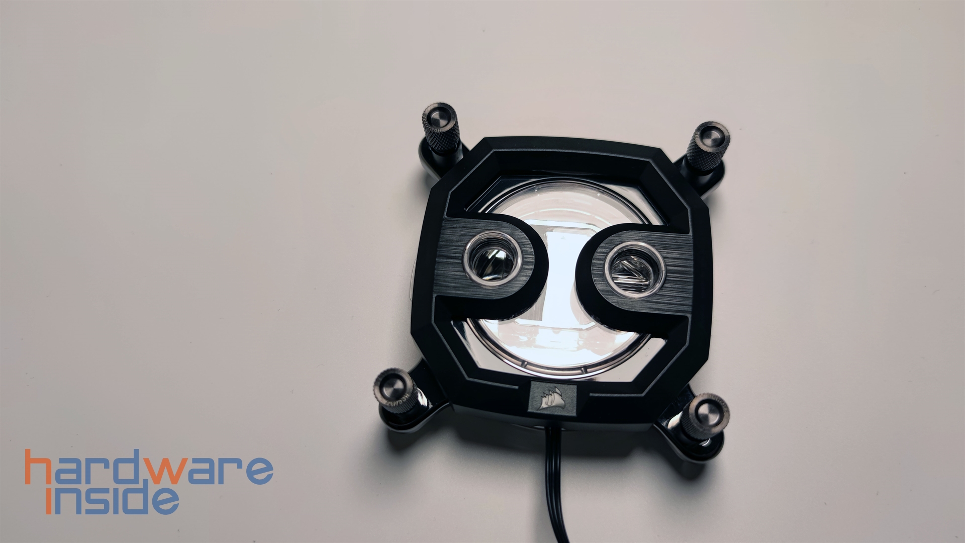 corsair-xc-rgb-pro-details (8).jpg