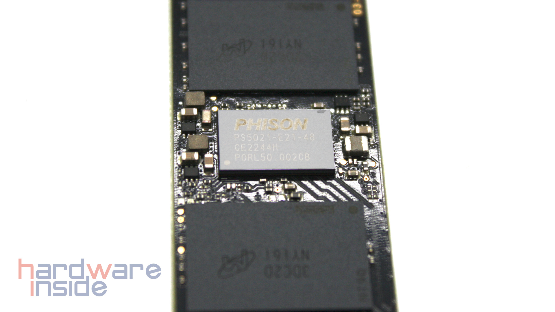 CRUCIAL P3 2 TB - PHISON E21 Controller