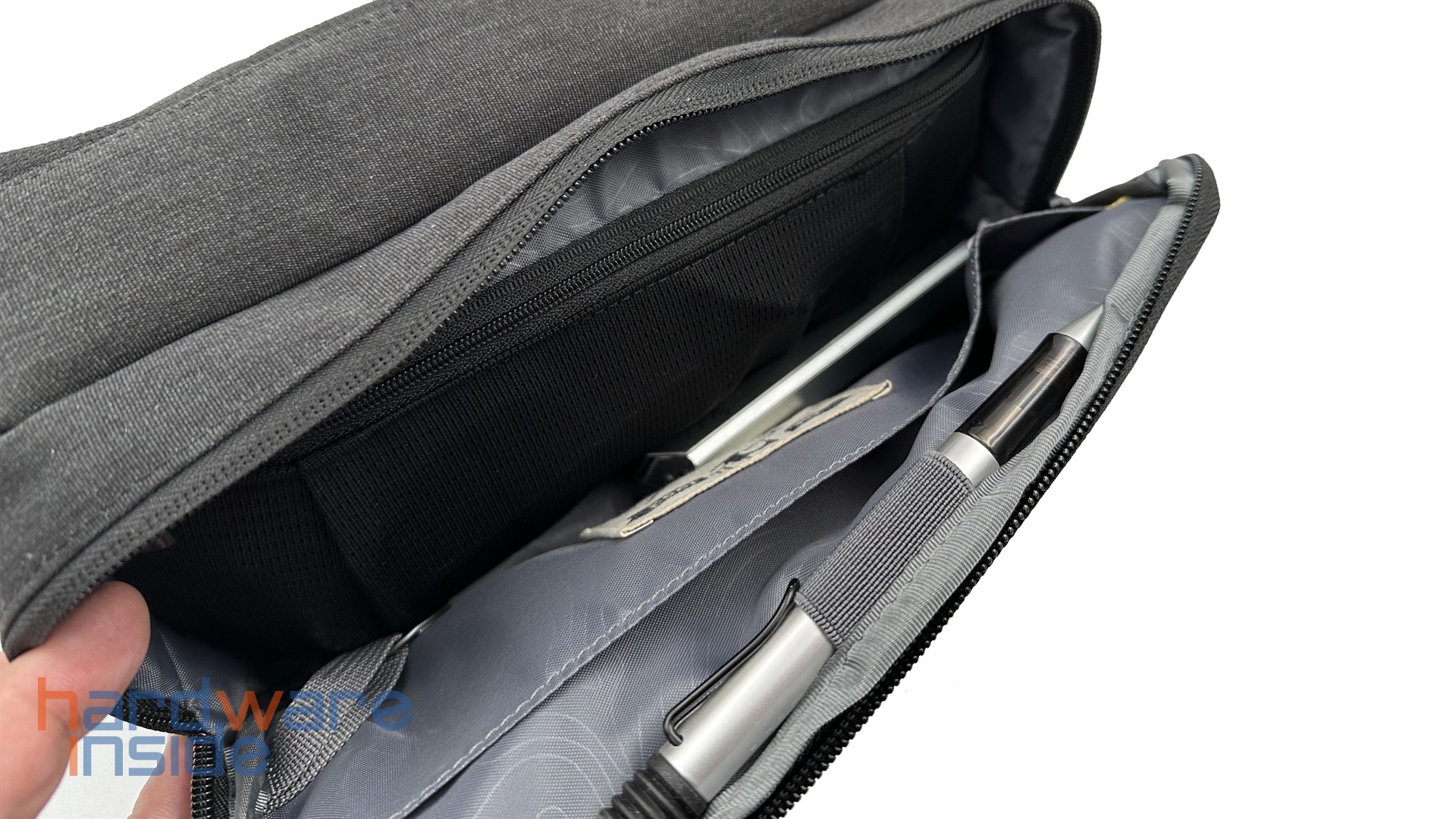 Dicota Top Traveller PRO 14 bis 15.6 Laptop Tolley u  Zubehör - 7.jpg