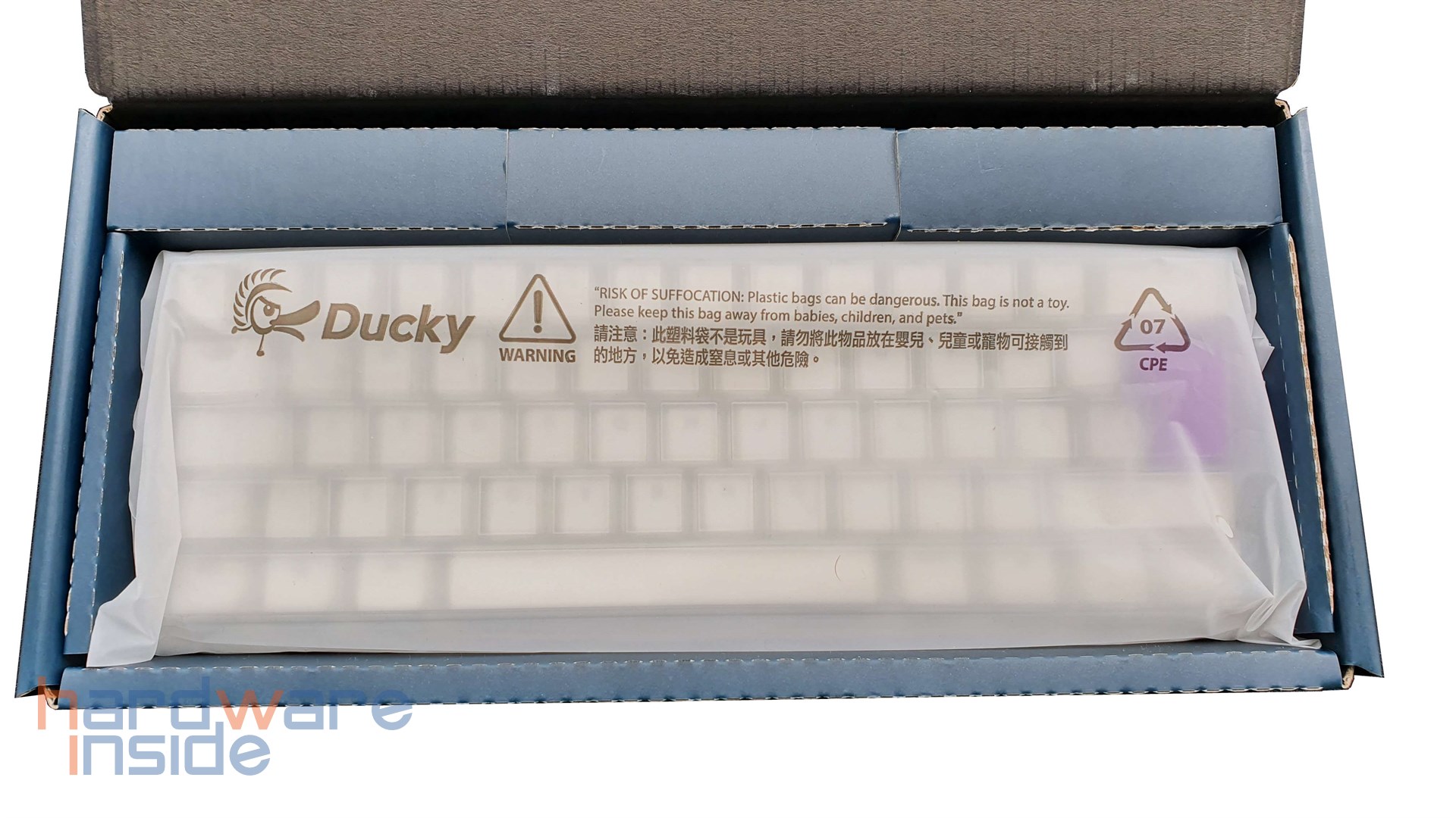 Ducky One 2 Mini RGB - 9.jpg