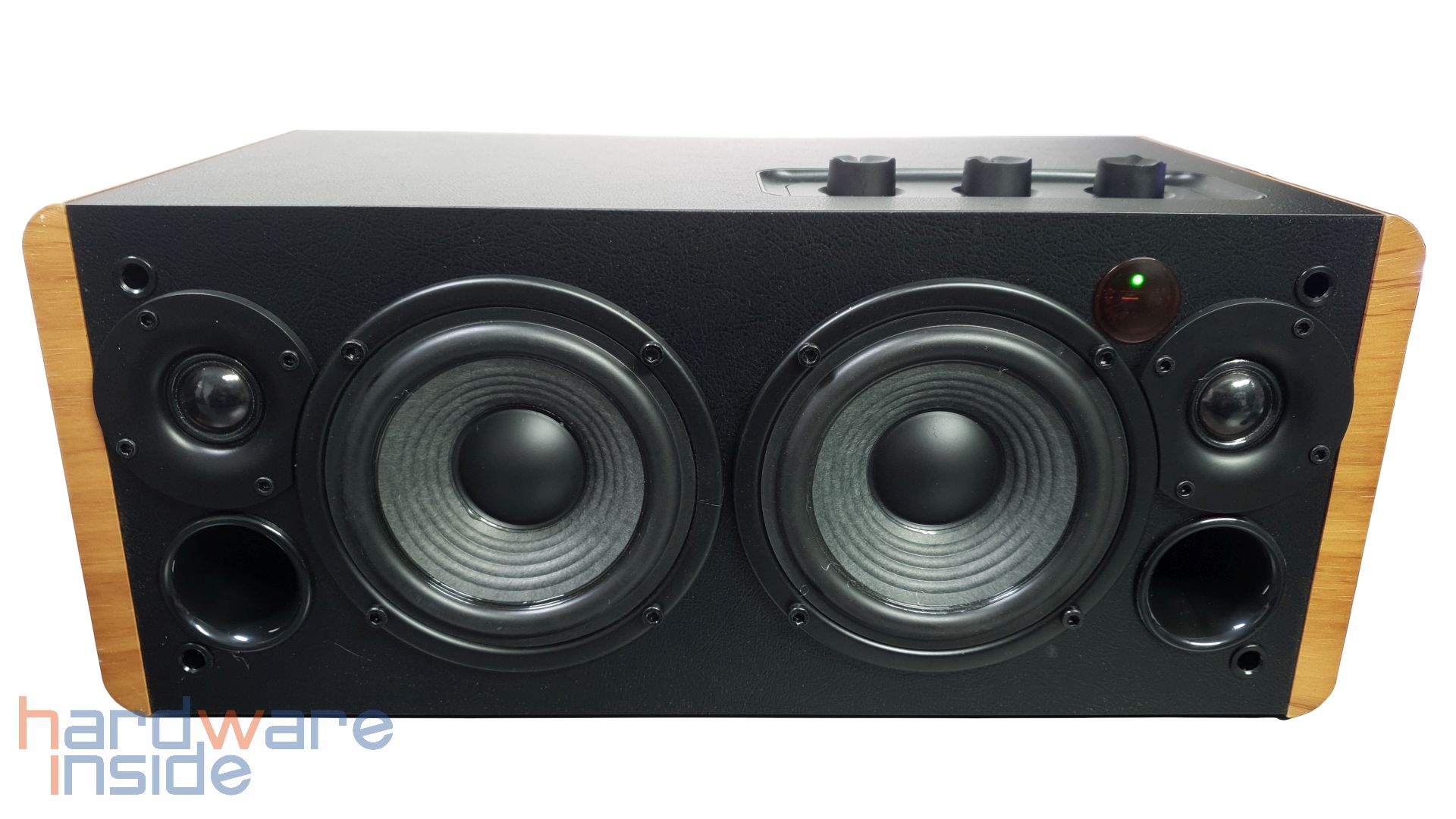 edifier_d12_front_offen.jpg