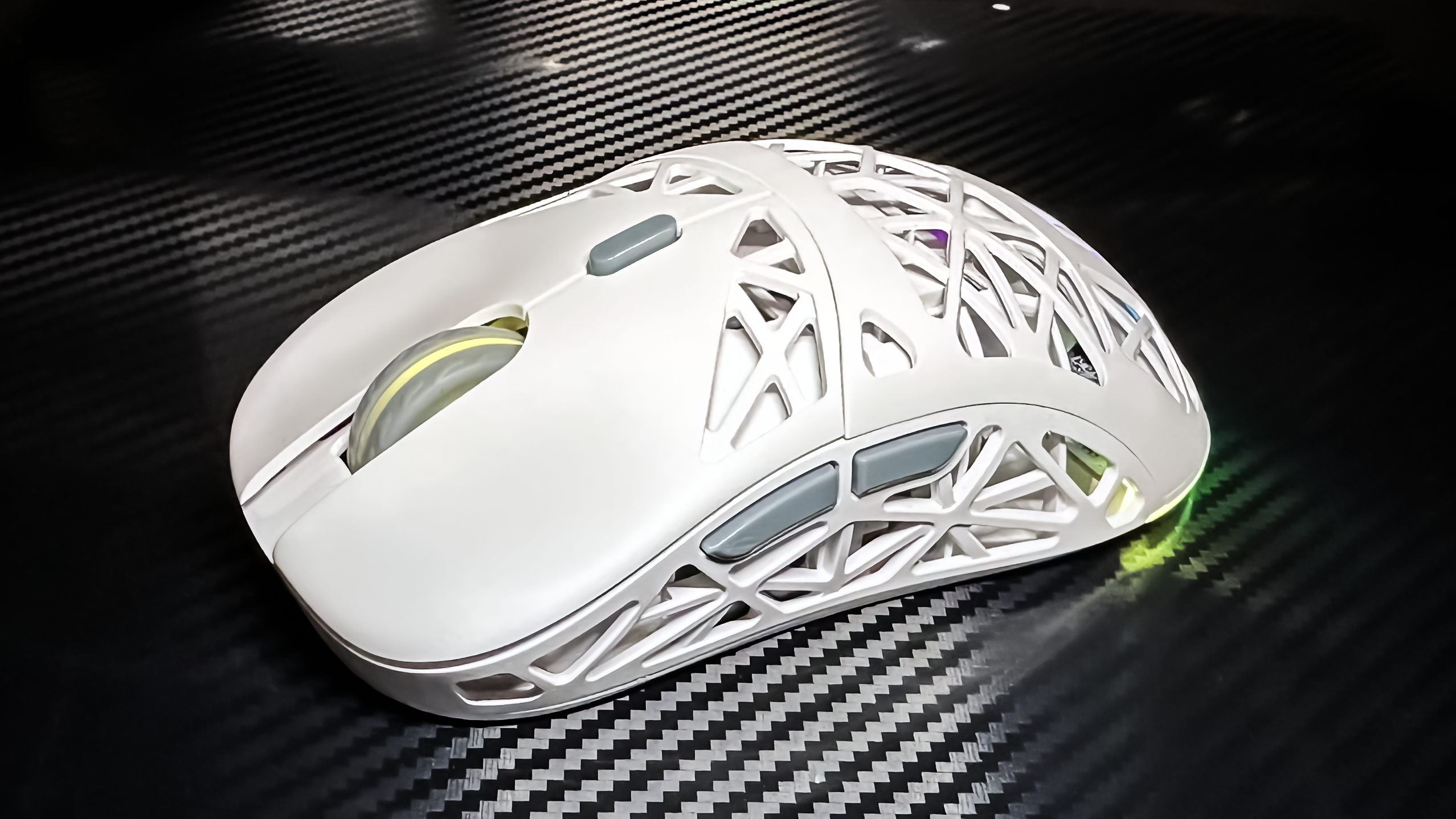 ENDORFY LIV Onyx White Wireless - EINLEITUNG.png