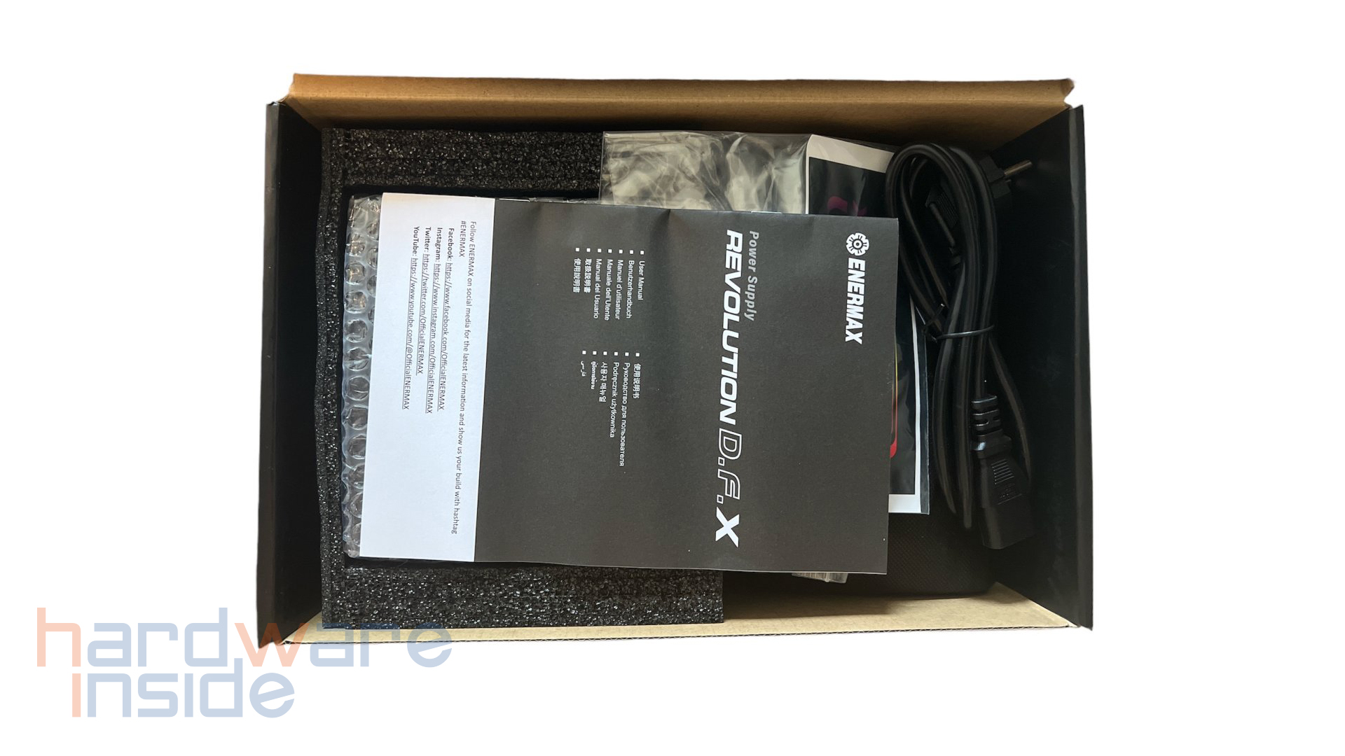 ENERMAX D.F.X 1050_3.JPG