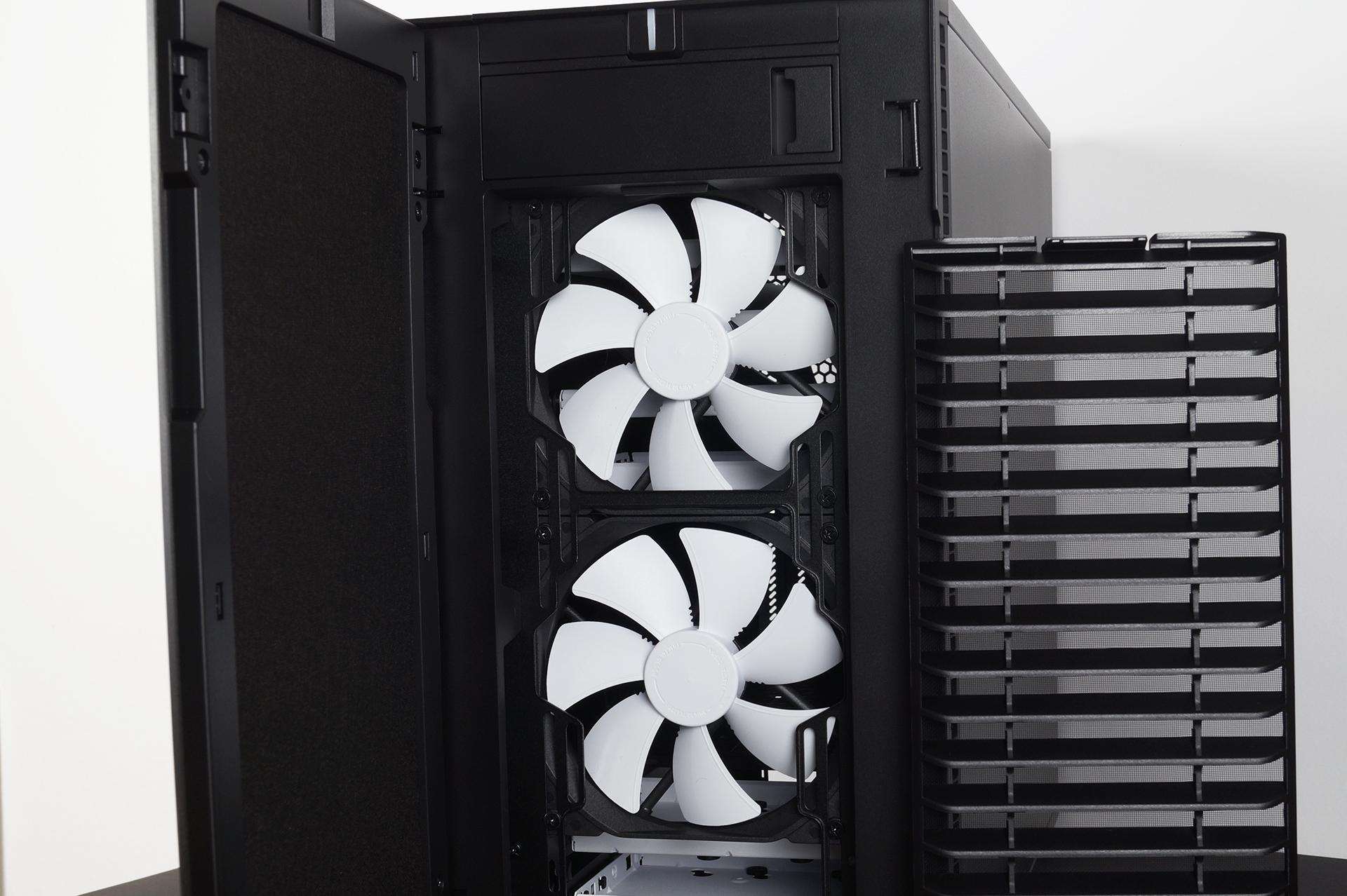 Fractal Design Define R6