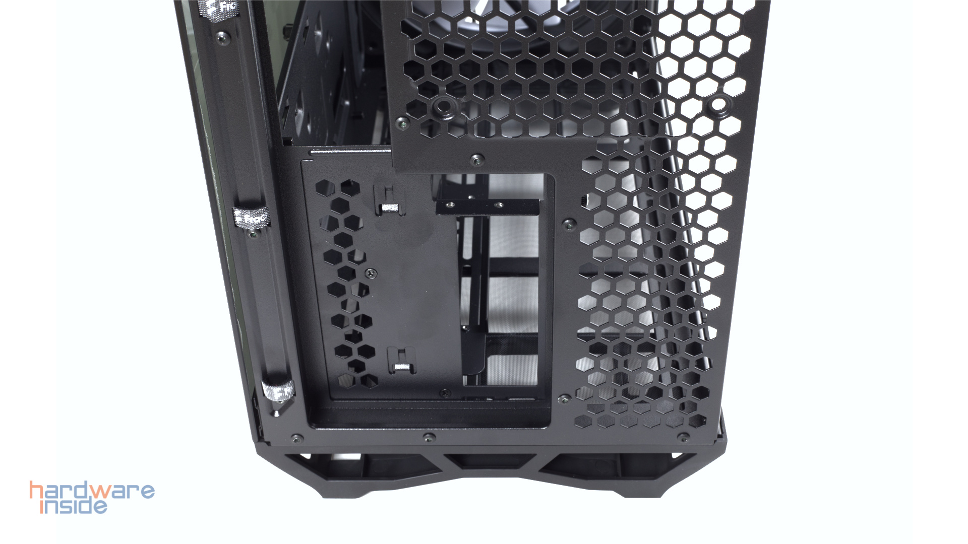 fractaldesign-torrent-compact-review-19.jpg
