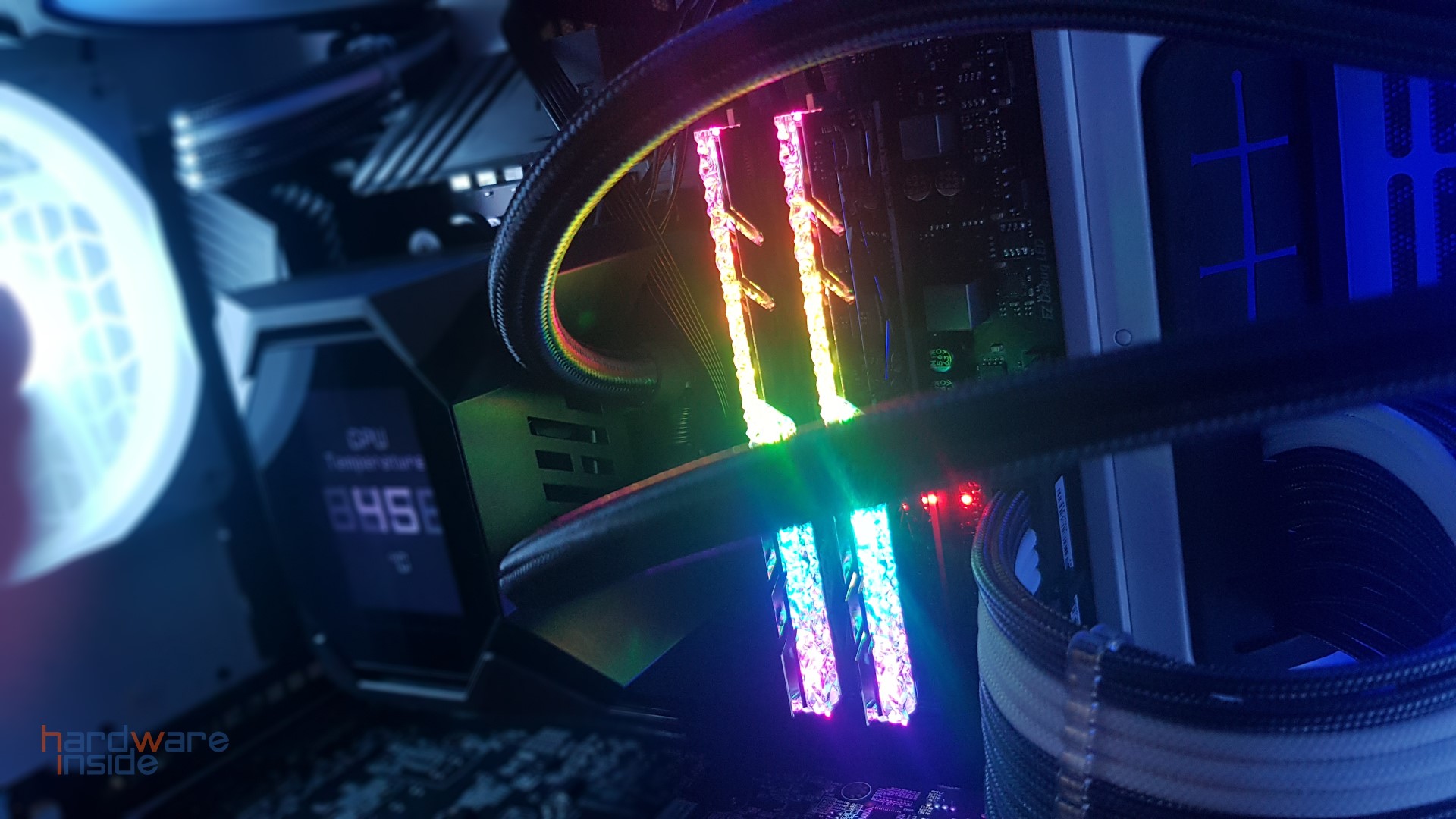 G.SKILL TRIDENT Z ROYAL ELITE - 15.jpg