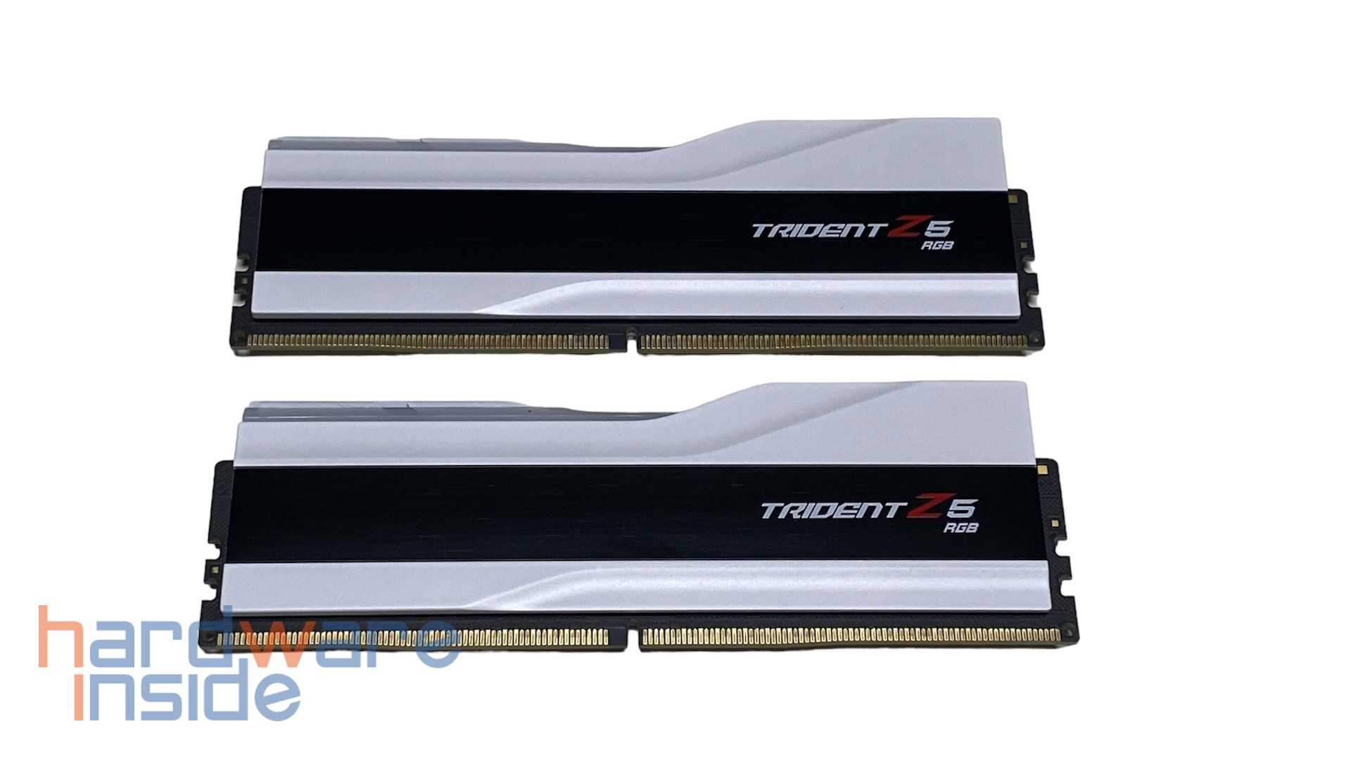 G.SKILL TRIDENT Z5 RGB 7200_5.jpg